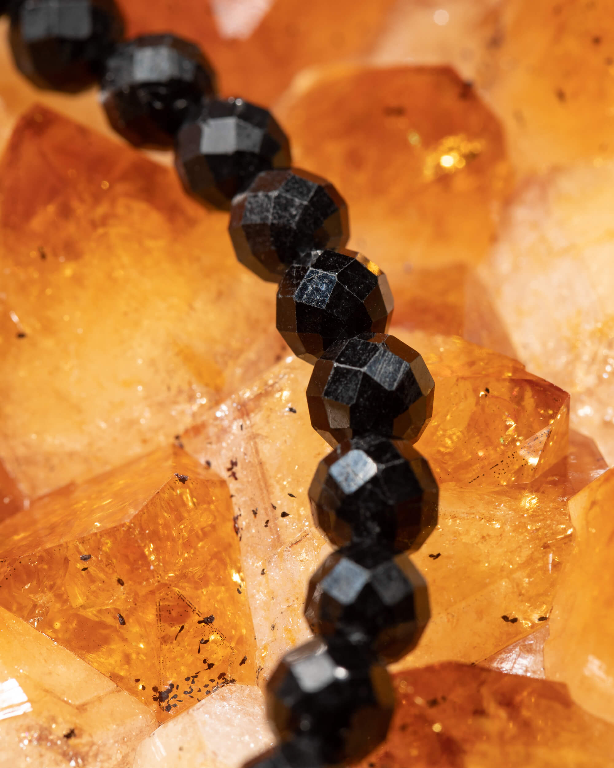 Codificador Collar Turmalina Negra Facetada 35 cm - Protección Total (Agesta)