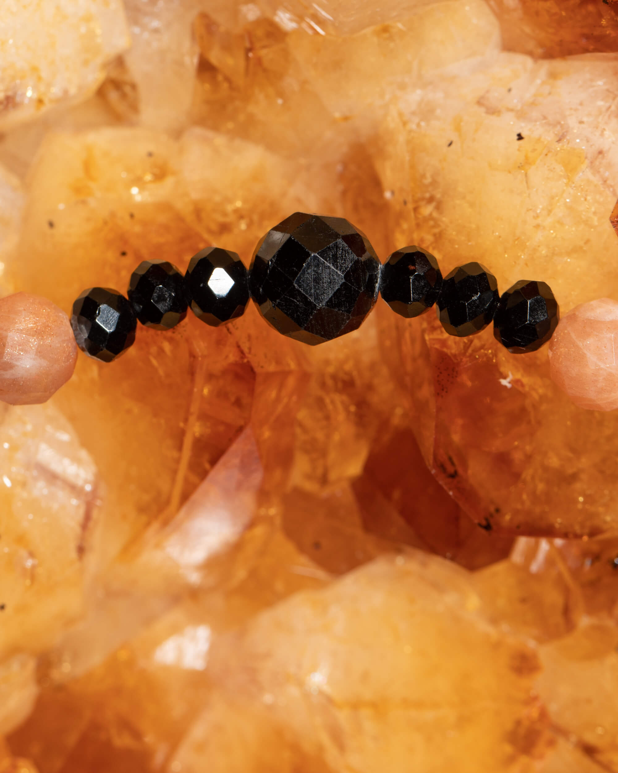 Codificador de Piedra Sol y Turmalina Negra (35 cm)