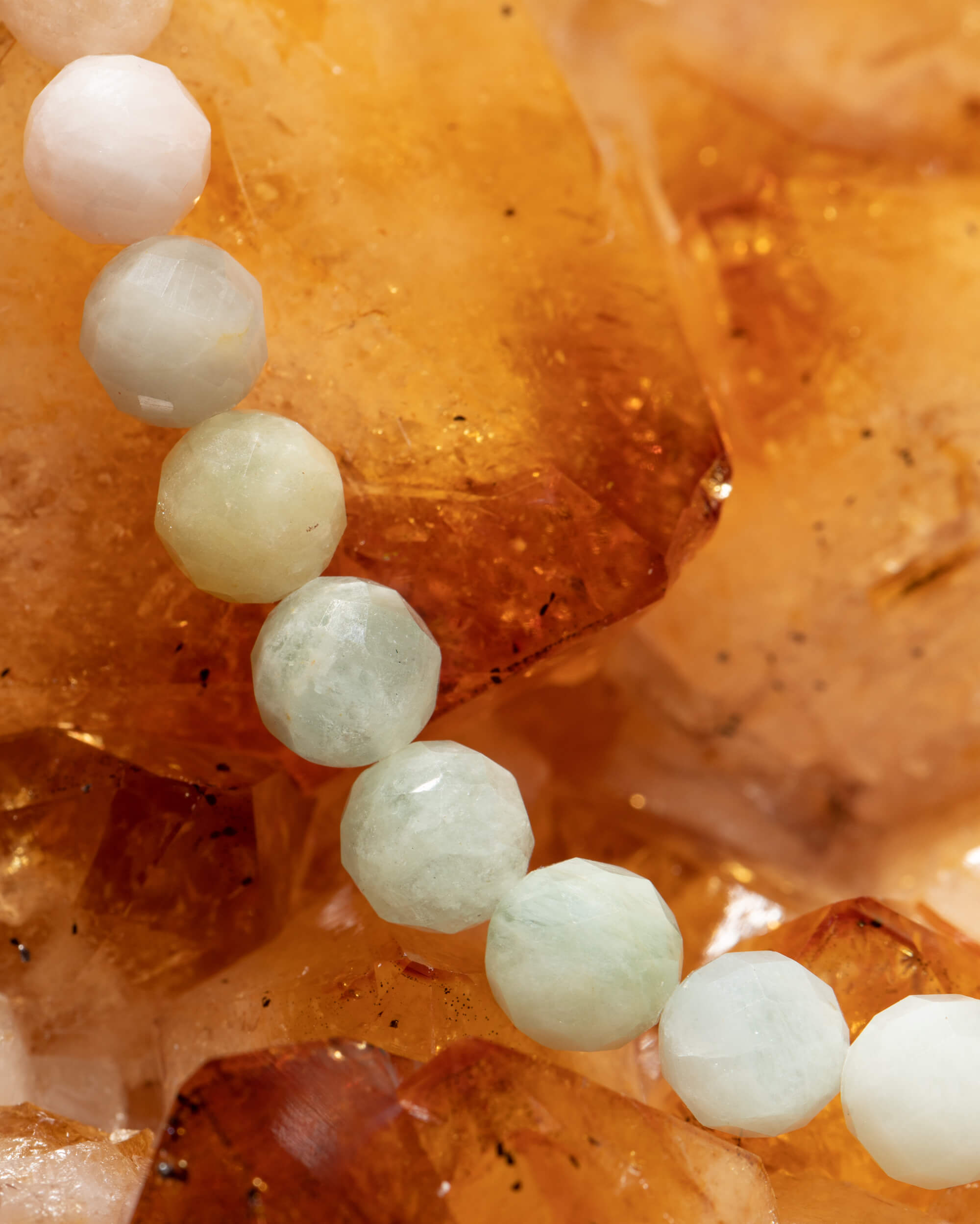 Codificador Collar Berilos y Turmalina Negra 35 cm - Amor Enraizado (Agesta)