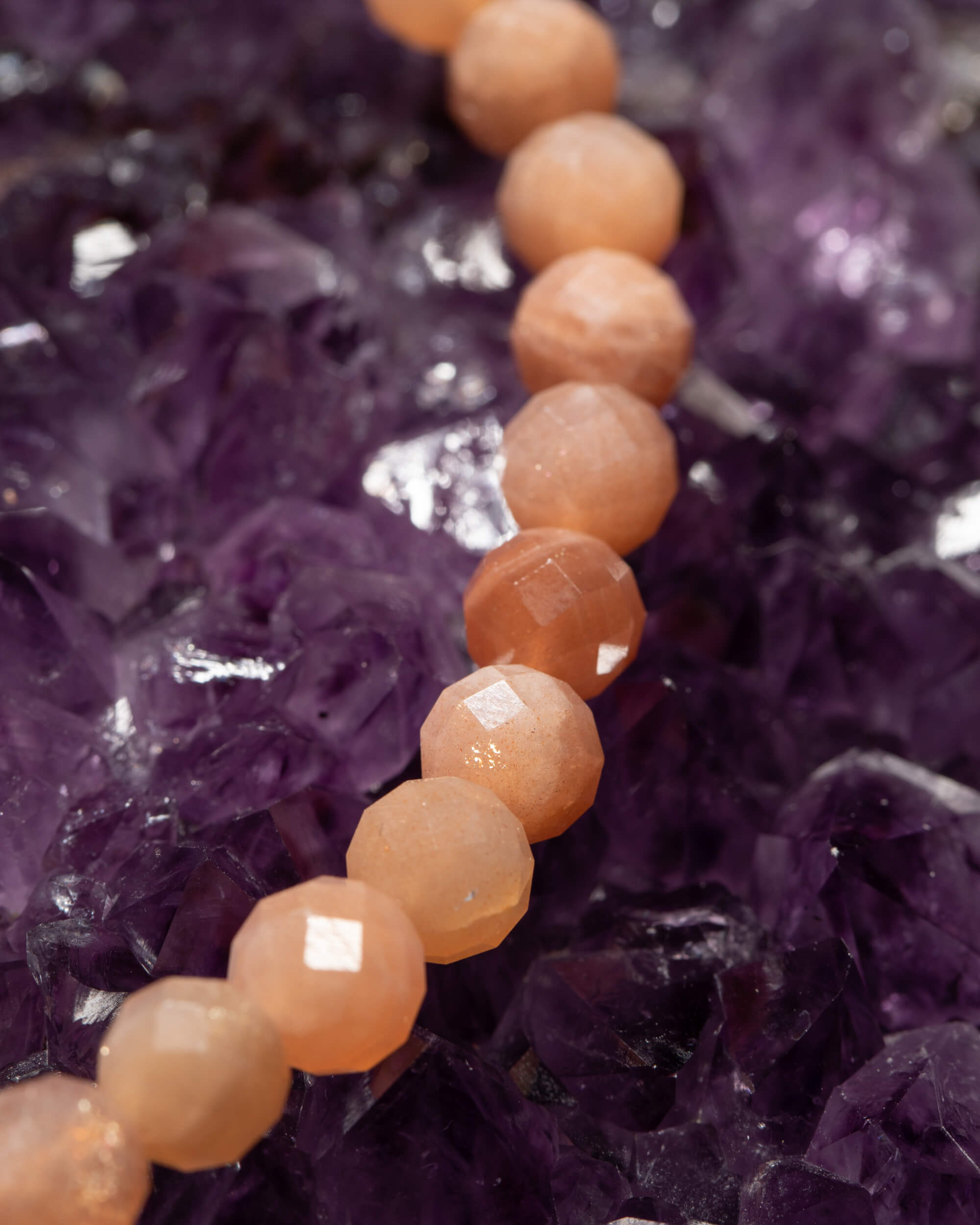 Codificador Collar Piedra Sol y Turmalina Negra 35 cm - Alegría Enraizada (Agesta)