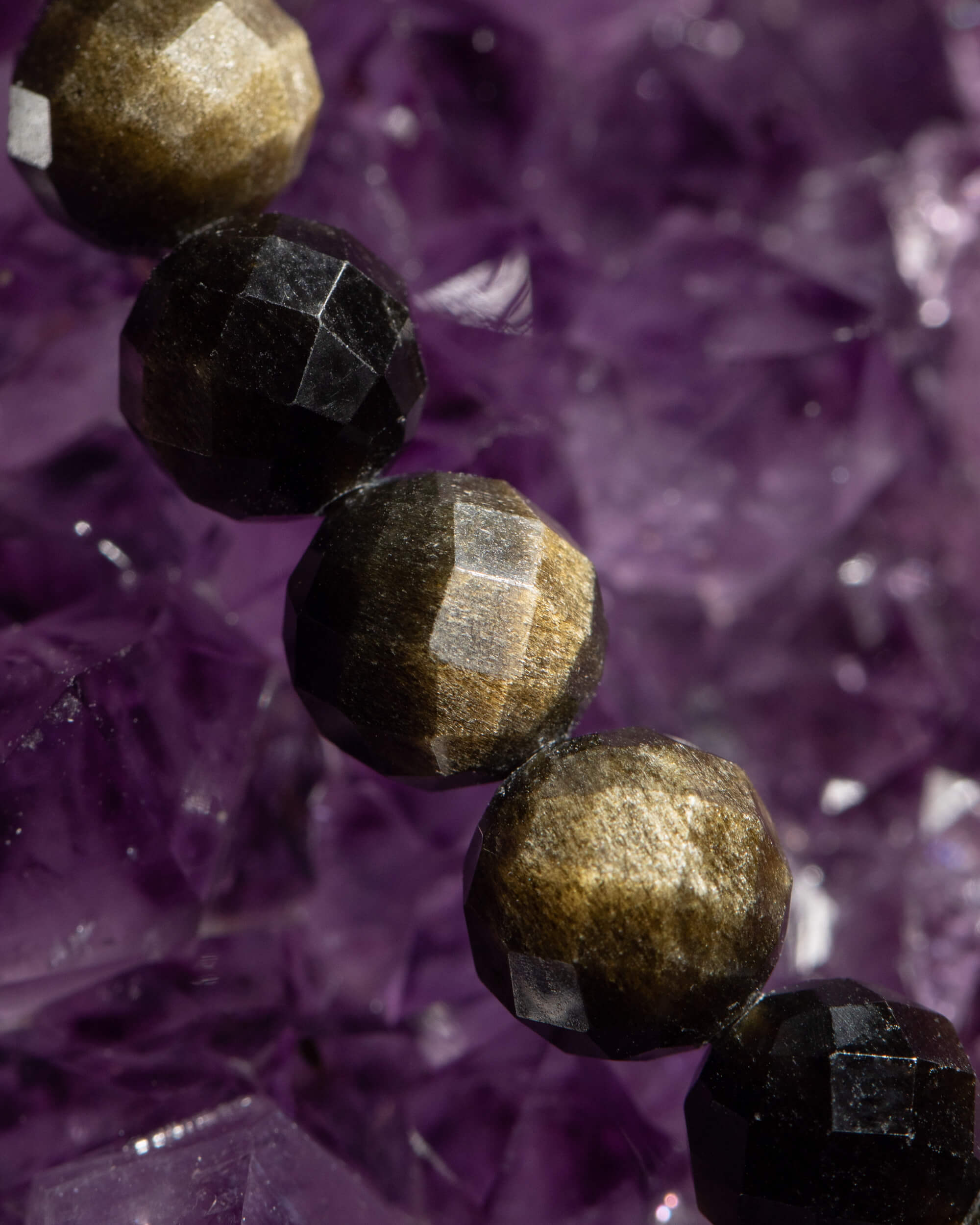 Codificador Collar Obsidiana Dorada y Turmalina Negra 35 cm - Poder Interior (Agesta)