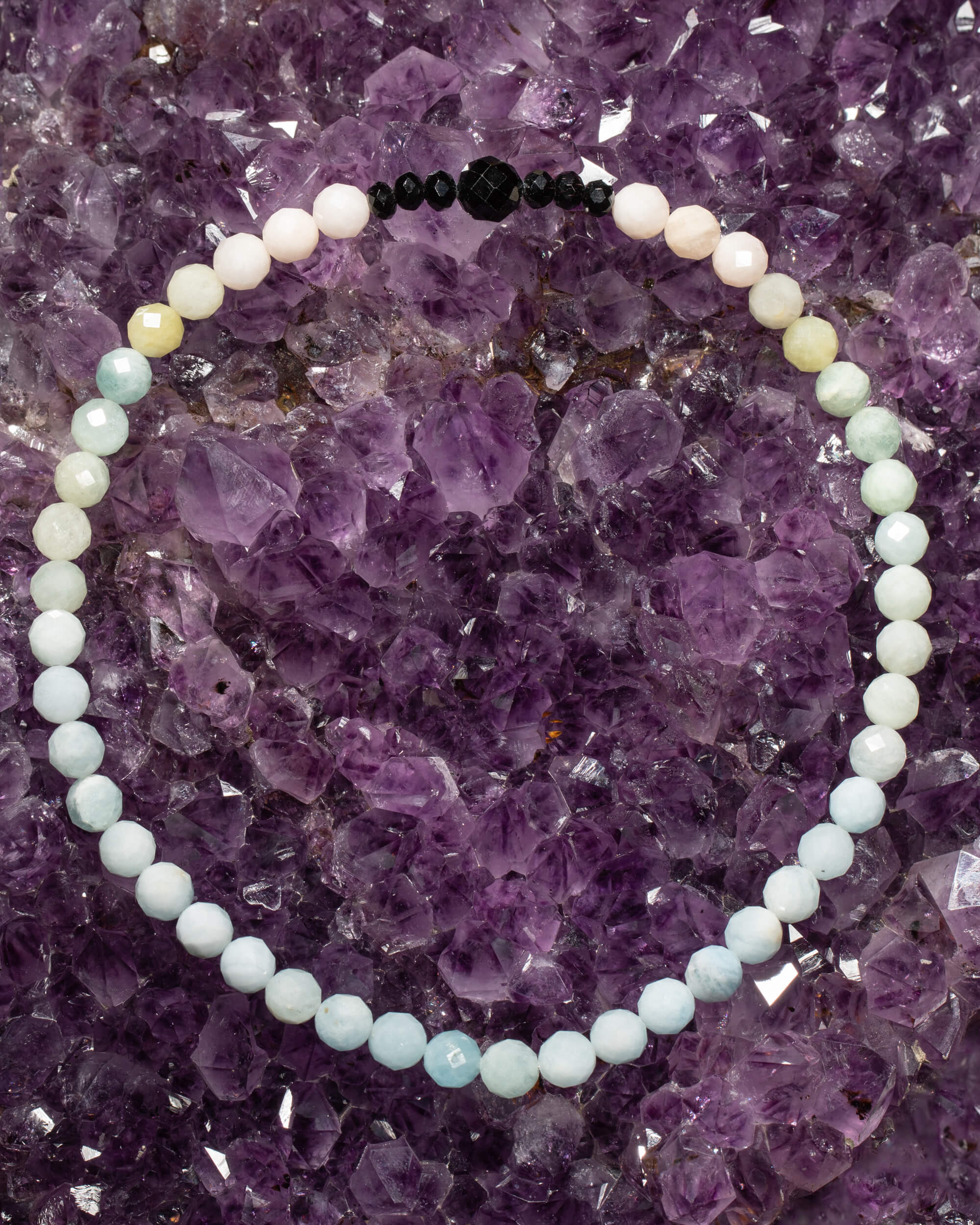 Codificador Collar Berilos y Turmalina Negra 35 cm - Amor Enraizado (Agesta)