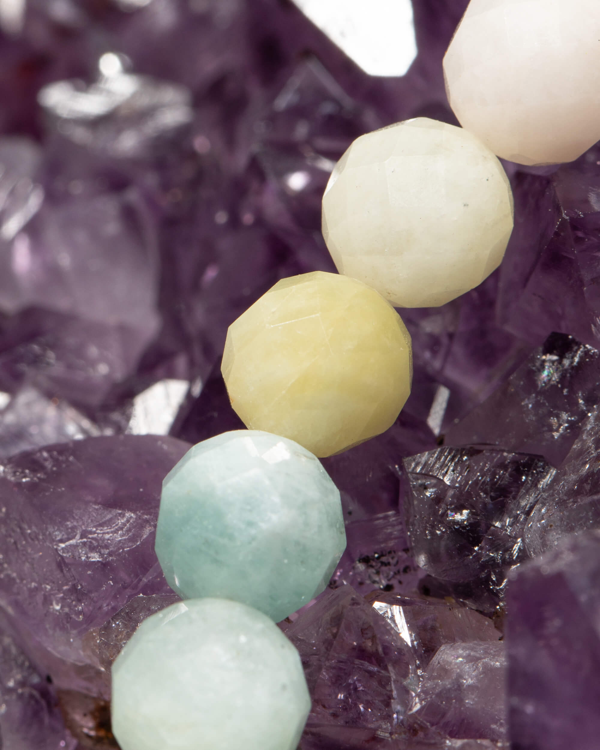 Codificador Collar Berilos y Turmalina Negra 35 cm - Amor Enraizado (Agesta)