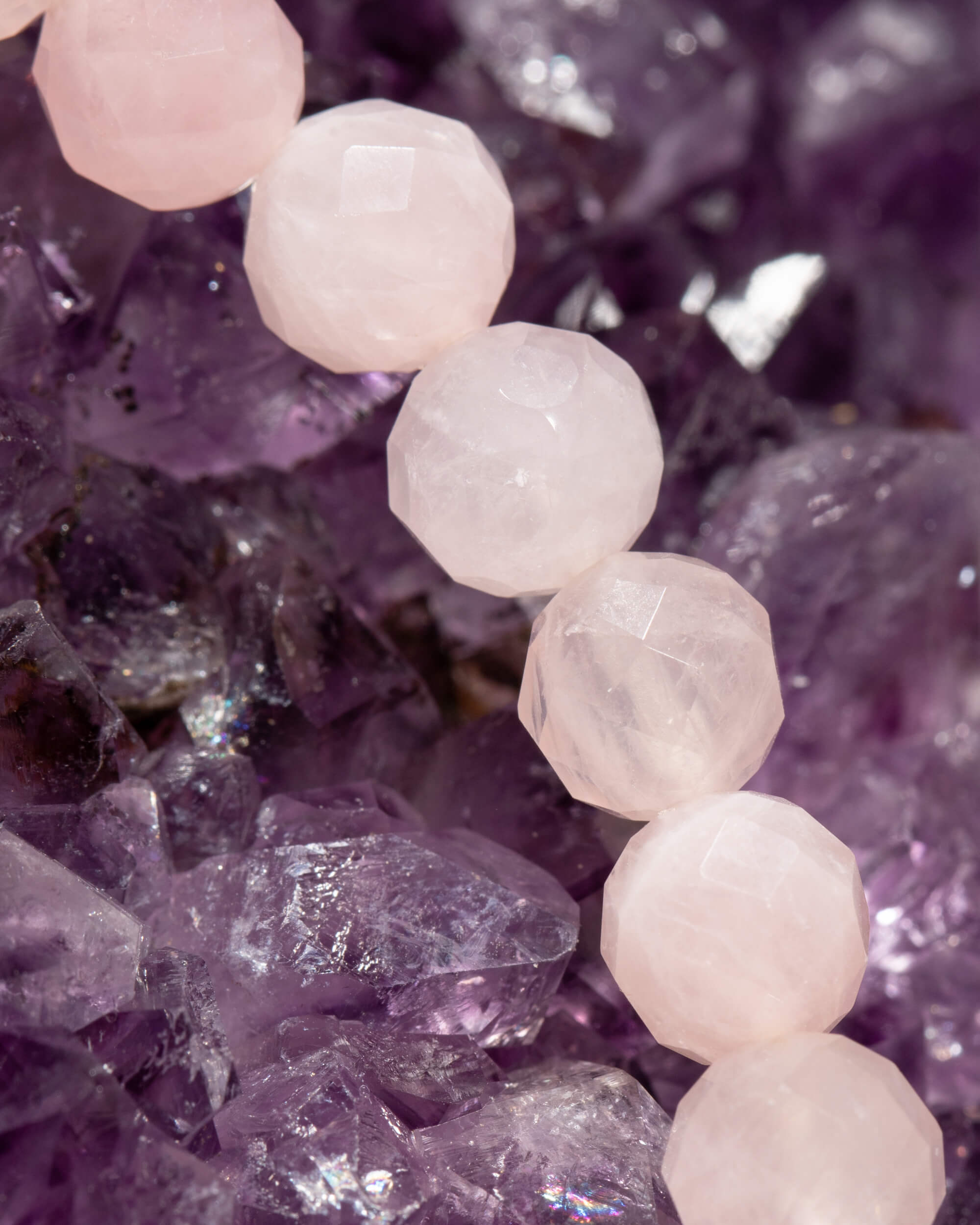 Codificador Collar Cuarzo Rosa y Turmalina Negra 35 cm - Amor y Protección (Agesta)