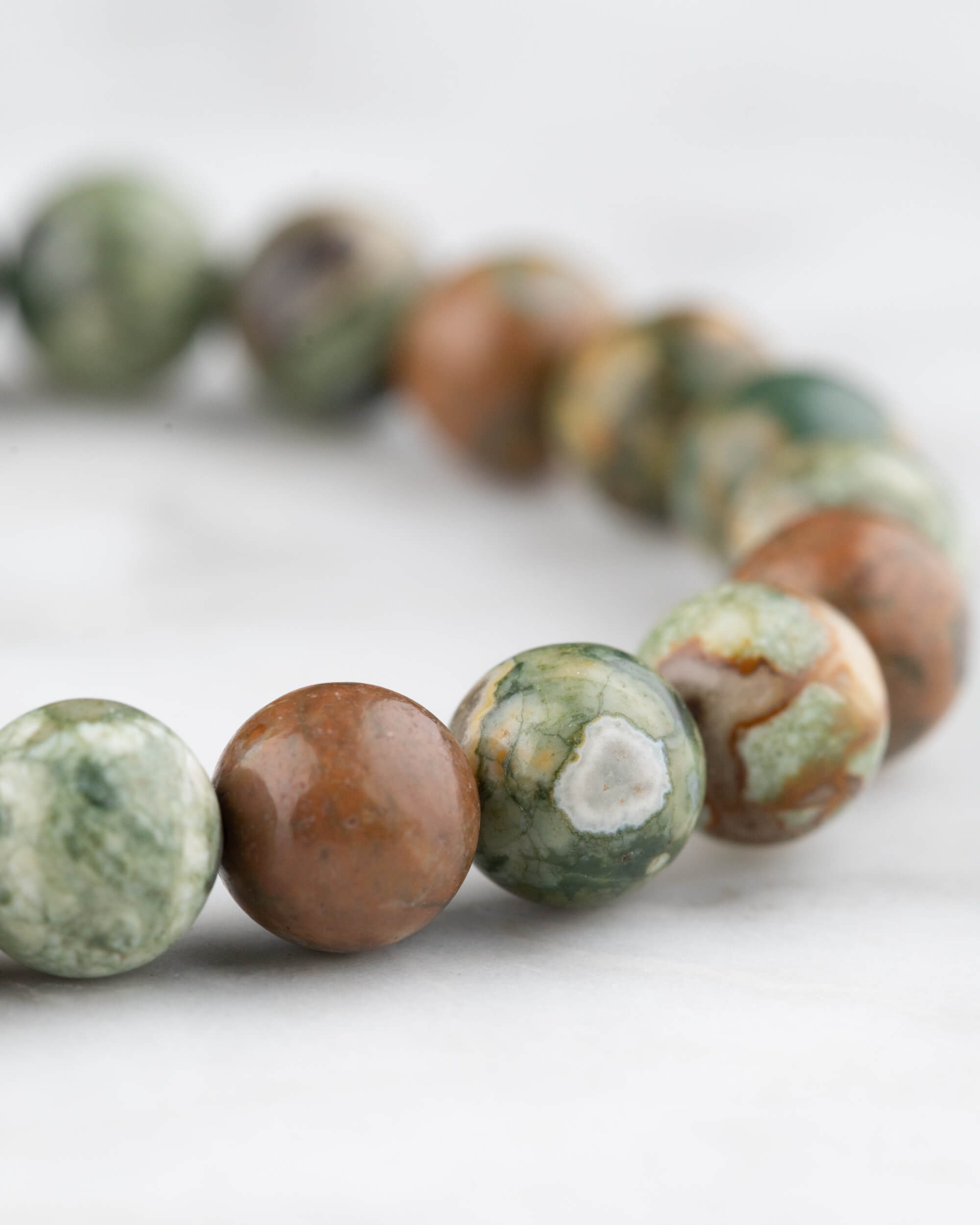 Pulsera de Jaspe Selva Tropical 8 mm - Raíz Salvaje y Conexión