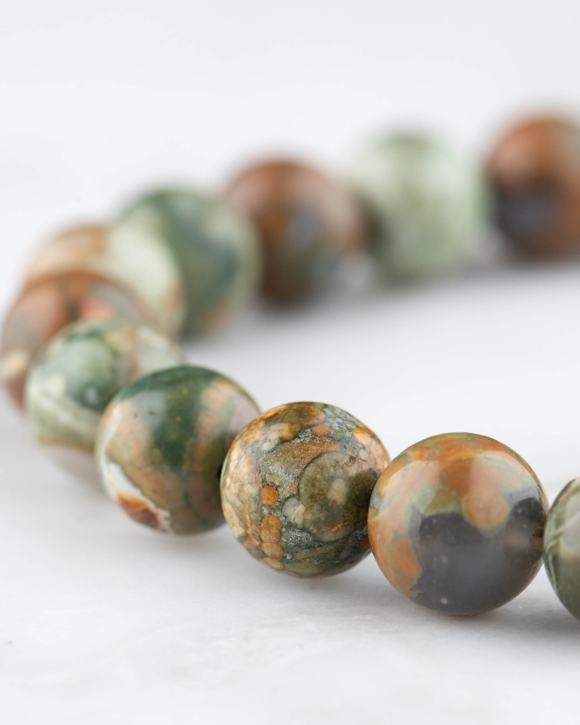 Pulsera de Jaspe Selva Tropical 8 mm - Raíz Salvaje y Conexión