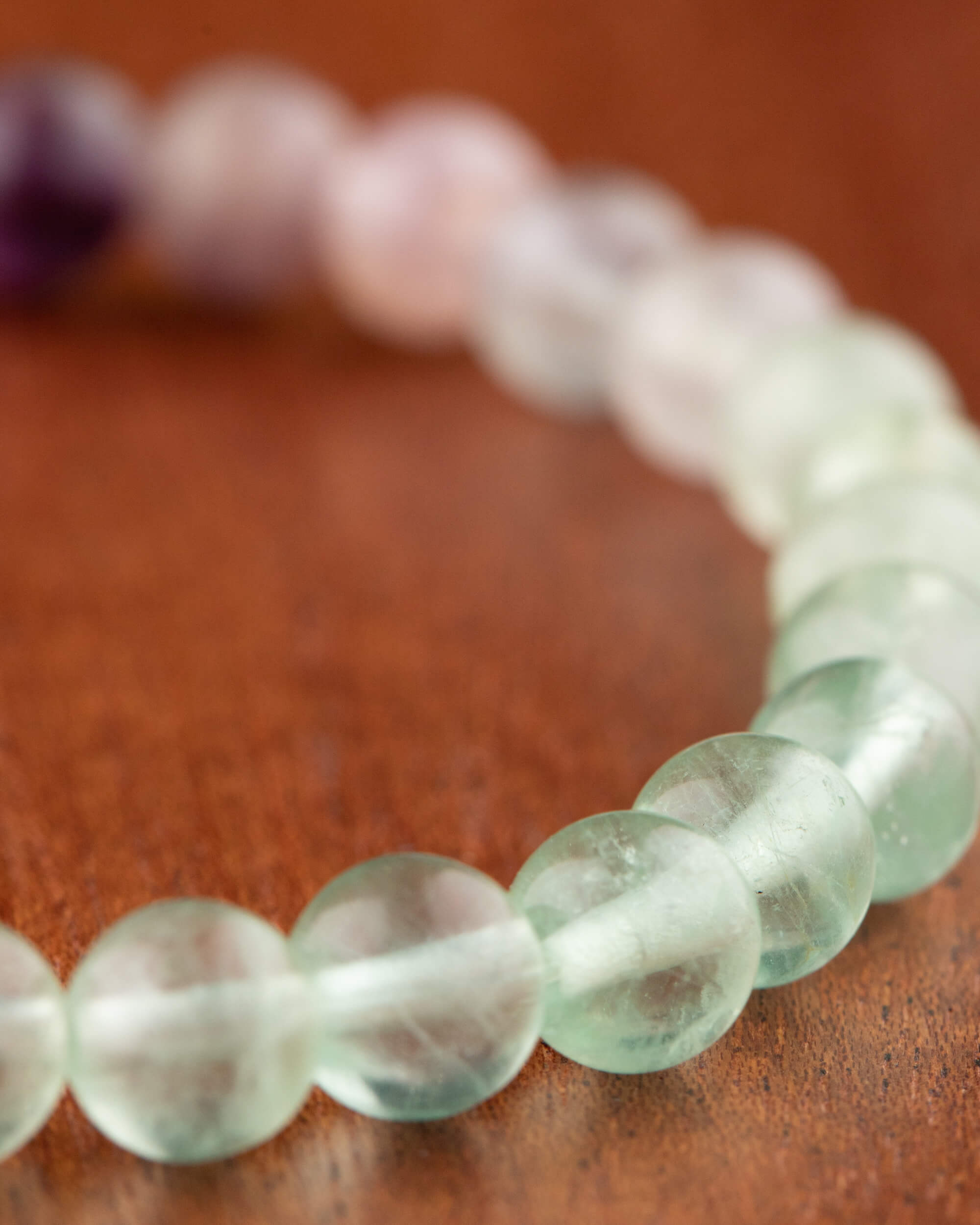 Pulsera de Fluorita 6 mm - Orden y Claridad Mental (Degradado)