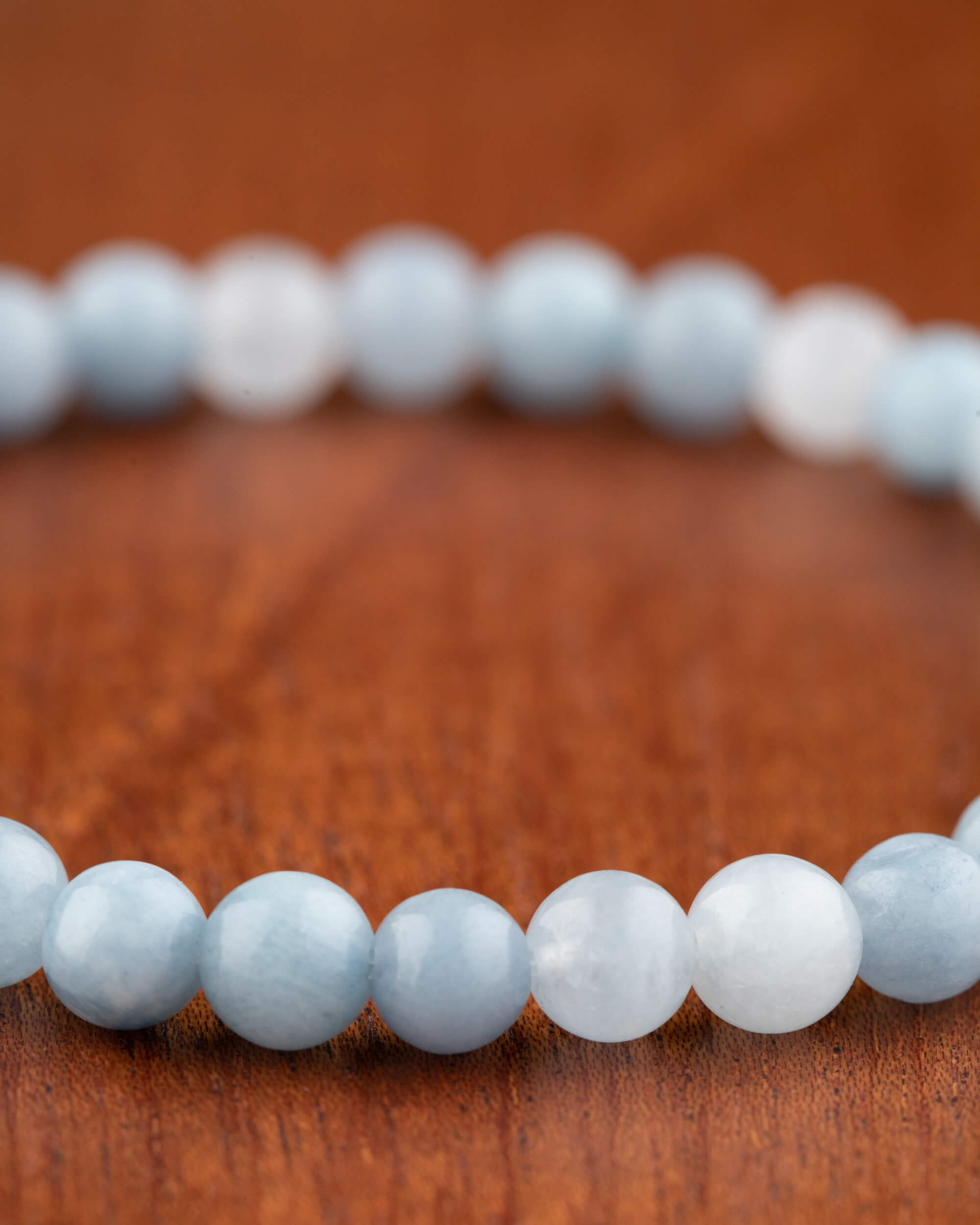 Pulsera de Aguamarina 6 mm - Voz Fluida y Calma