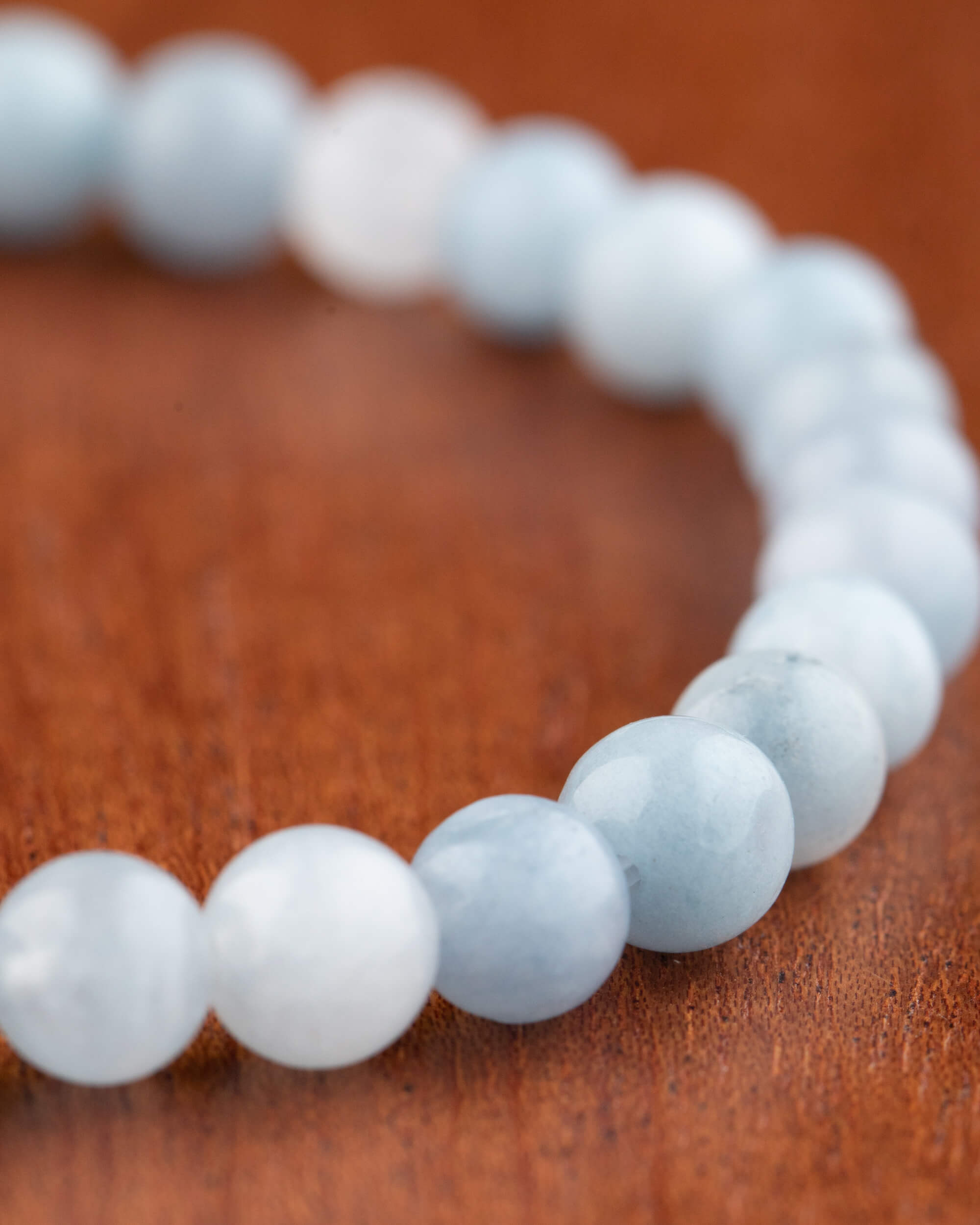 Pulsera de Aguamarina 6 mm - Voz Fluida y Calma