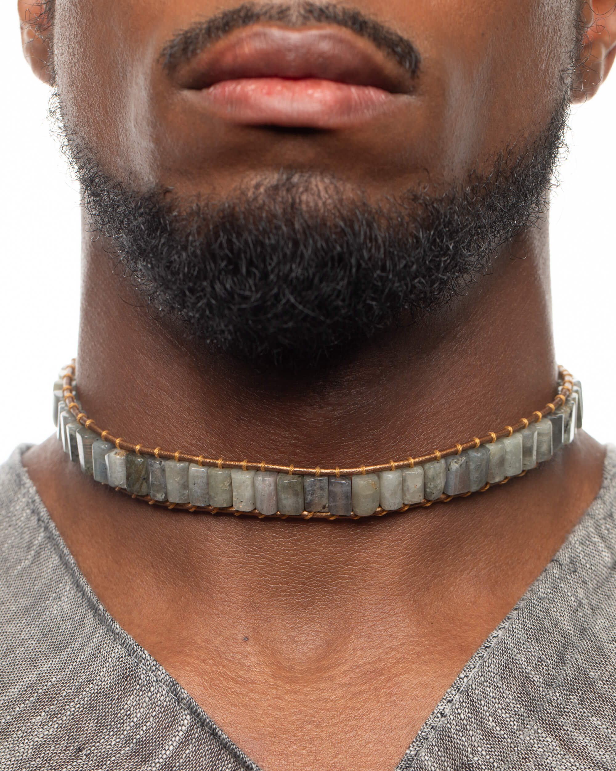 Collar Nebulae Ajustable - Velo Estelar e Intuición (Labradorita)