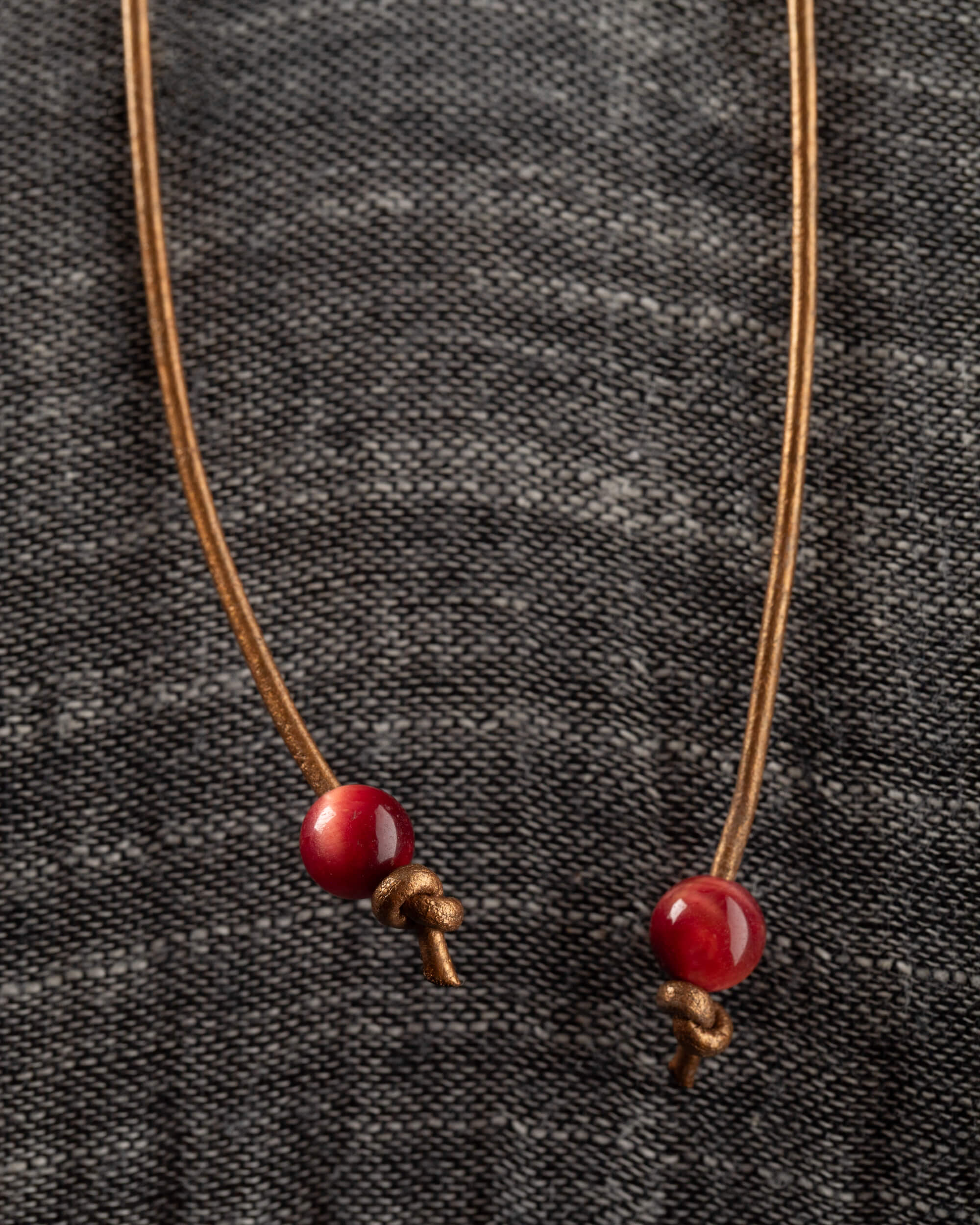 Collar Helios Ajustable - Fuego Gozoso y Vitalidad (Cornalina y Piedra Sol)