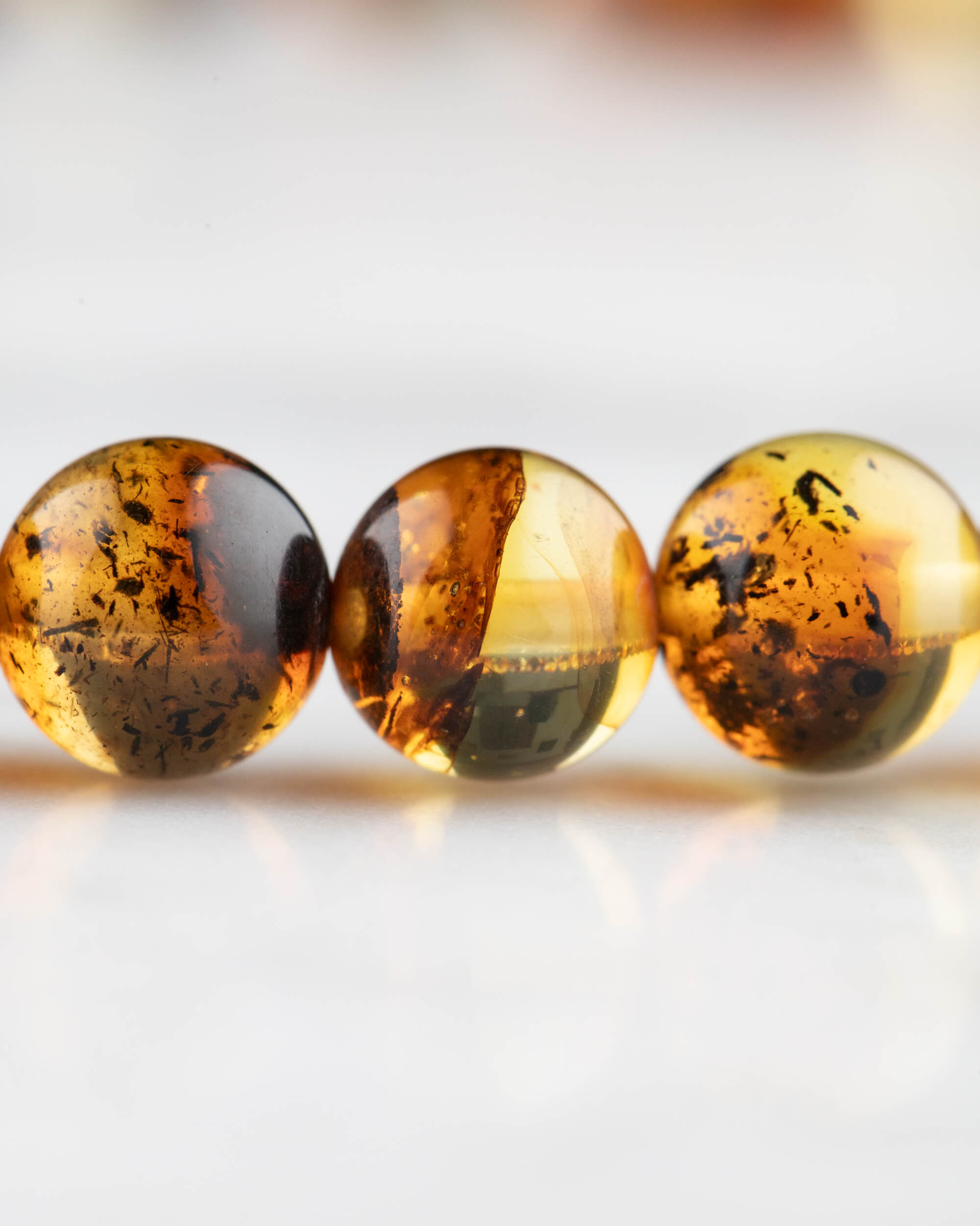 Codificador de Mano de Ámbar 33 cm - Descanso y Contención (Agesta)