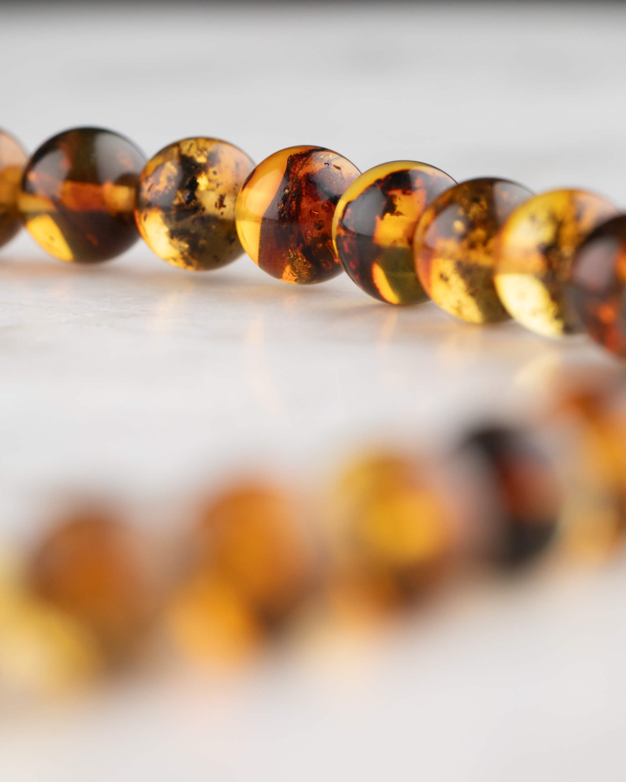 Codificador de Mano de Ámbar 33 cm - Descanso y Contención (Agesta)