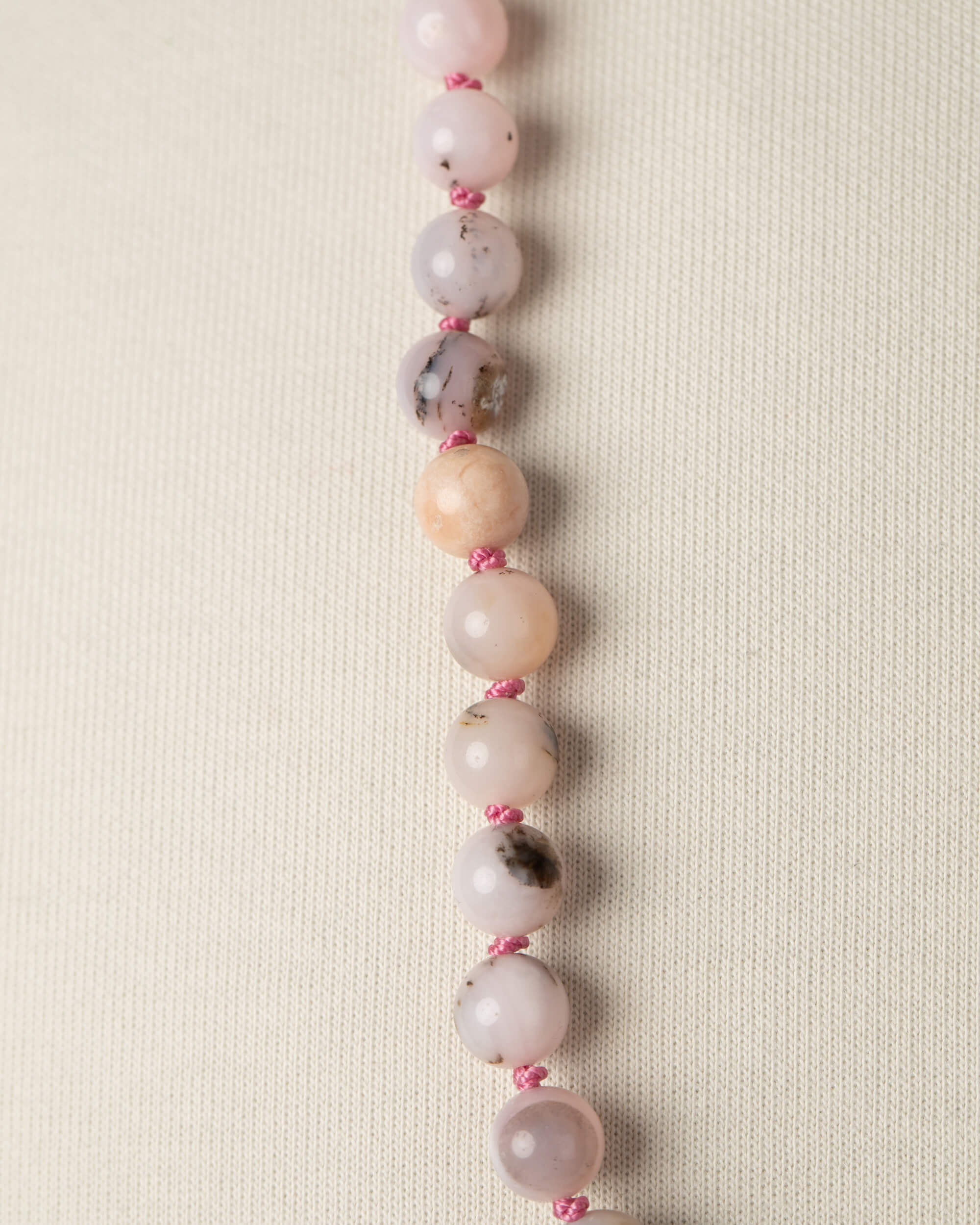 Codificador Doble Ópalo Rosa y Rodonita 90 Cuentas - Ternura y Estructura (Agesta)