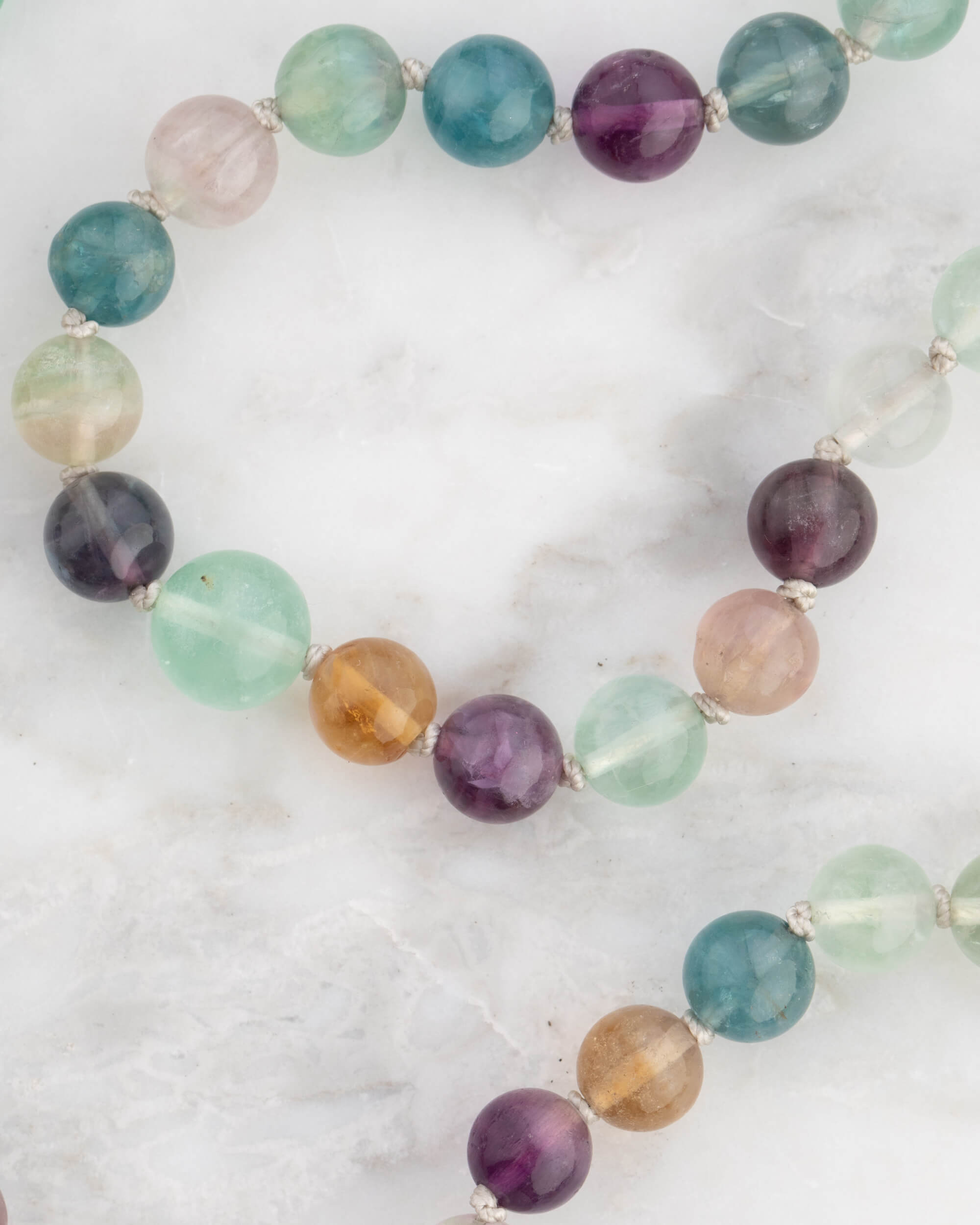 Codificador Doble Fluorita Arcoíris 90 Cuentas - Orden Mental y Enfoque (Agesta)