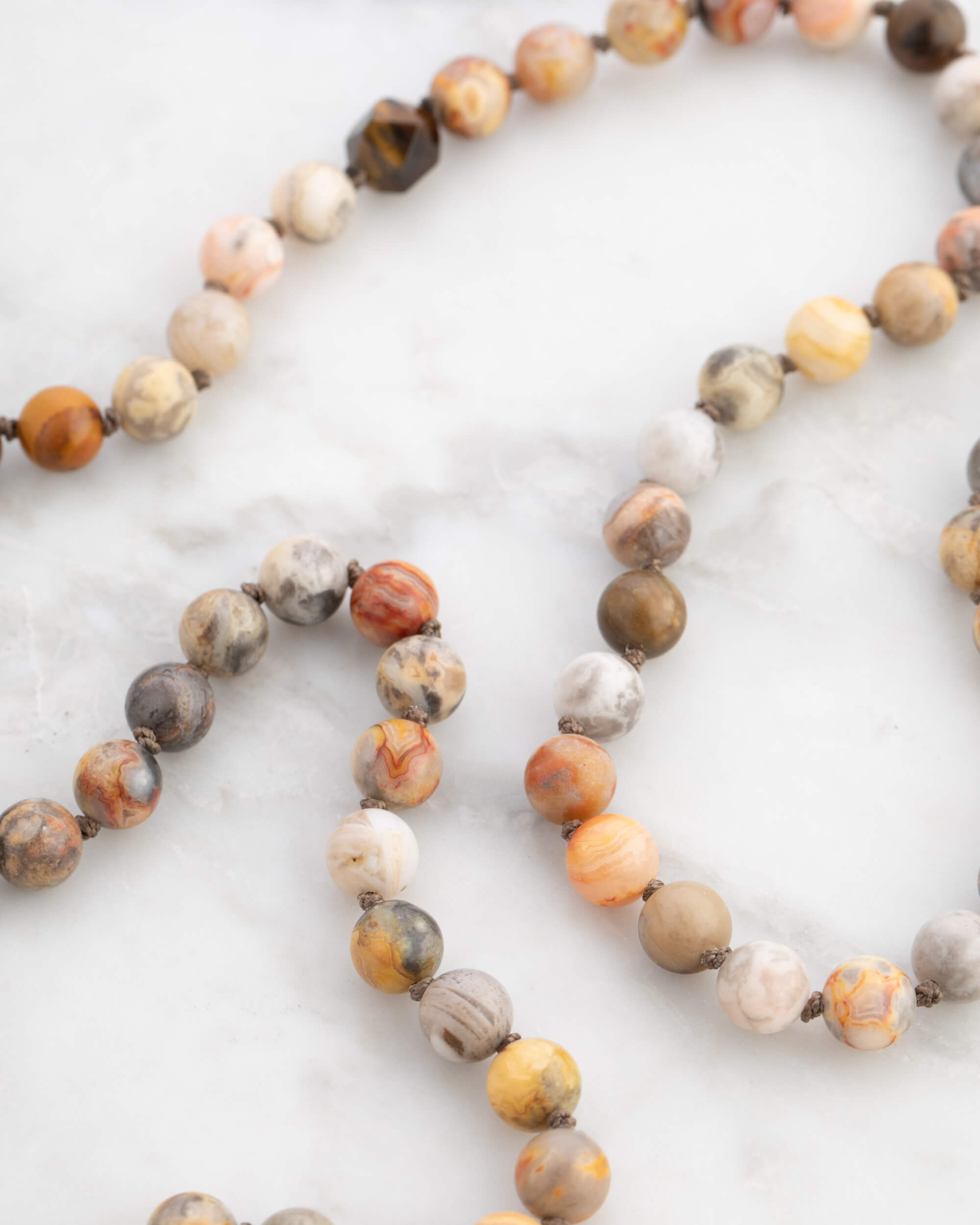 Codificador Doble Ágata Mexicana y Ojo de Tigre 90 Cuentas - Alegría y Protección (Agesta)