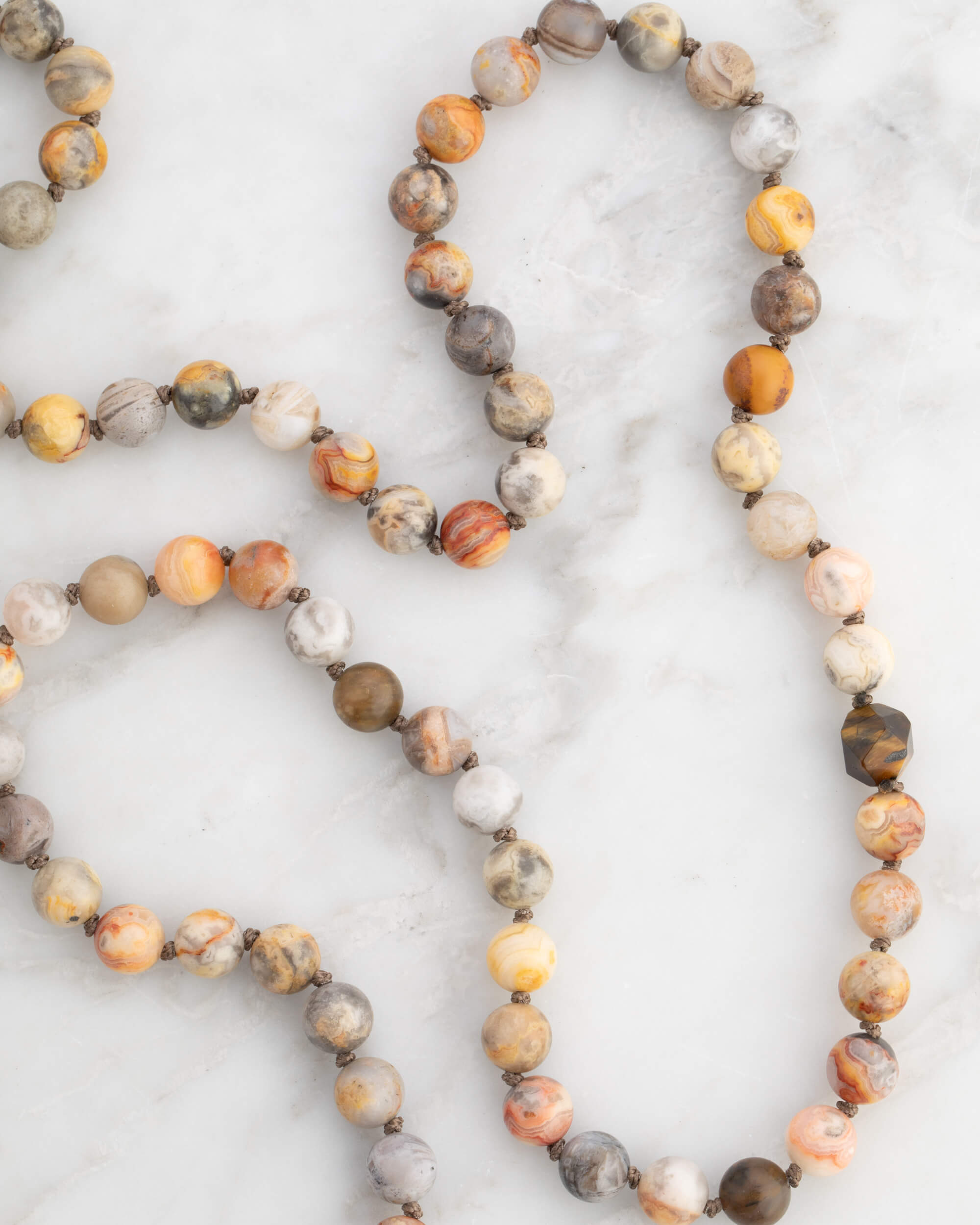 Codificador Doble Ágata Mexicana y Ojo de Tigre 90 Cuentas - Alegría y Protección (Agesta)