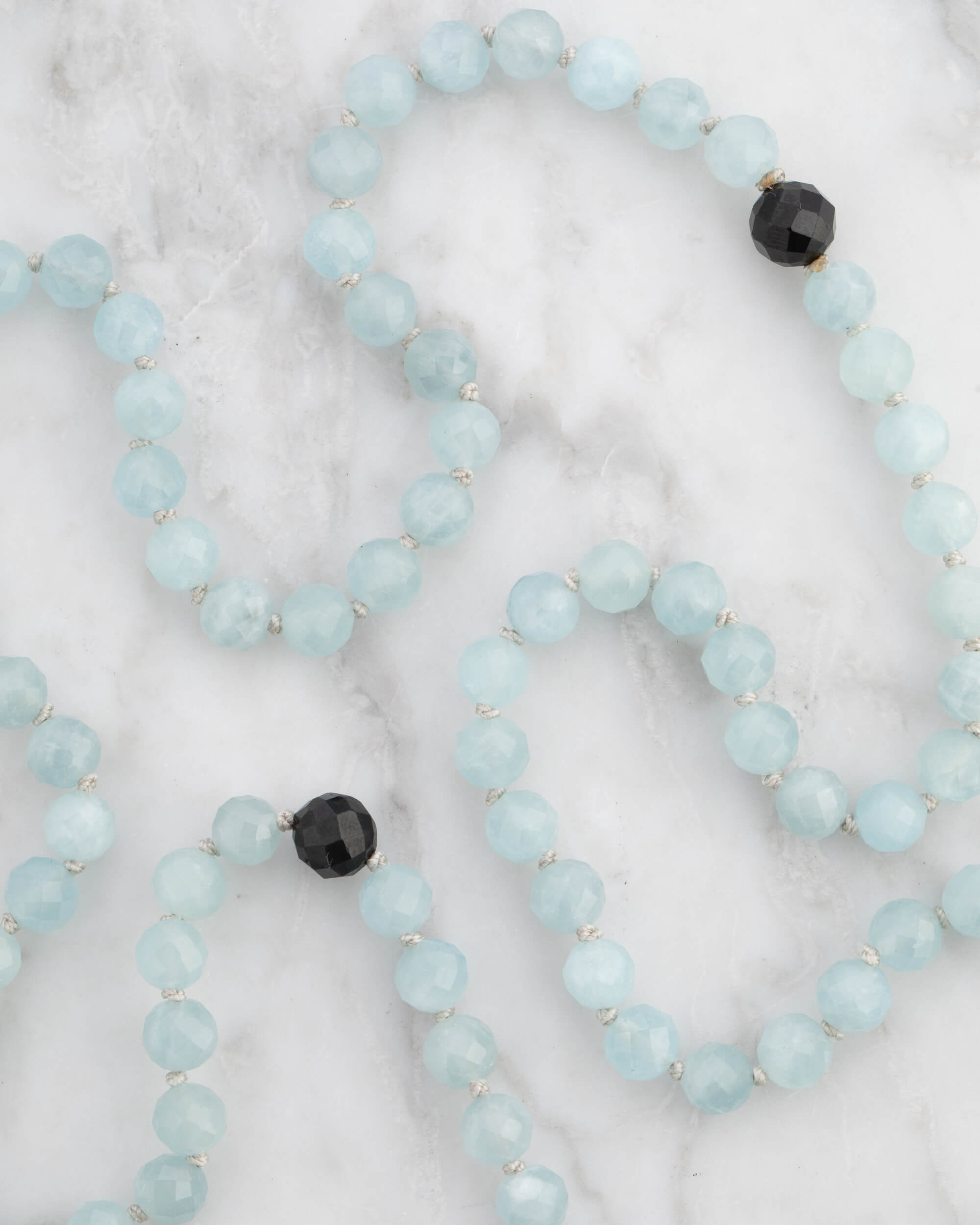 Codificador Doble de Aguamarina y Turmalina Negra (8 mm)