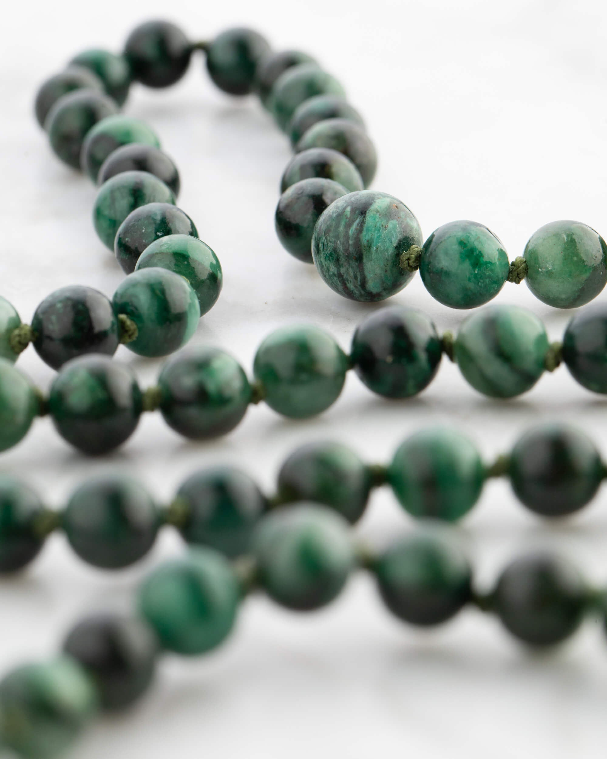 Codificador Doble Esmeralda en Matriz 90 Cuentas - Corazón Noble (Agesta)