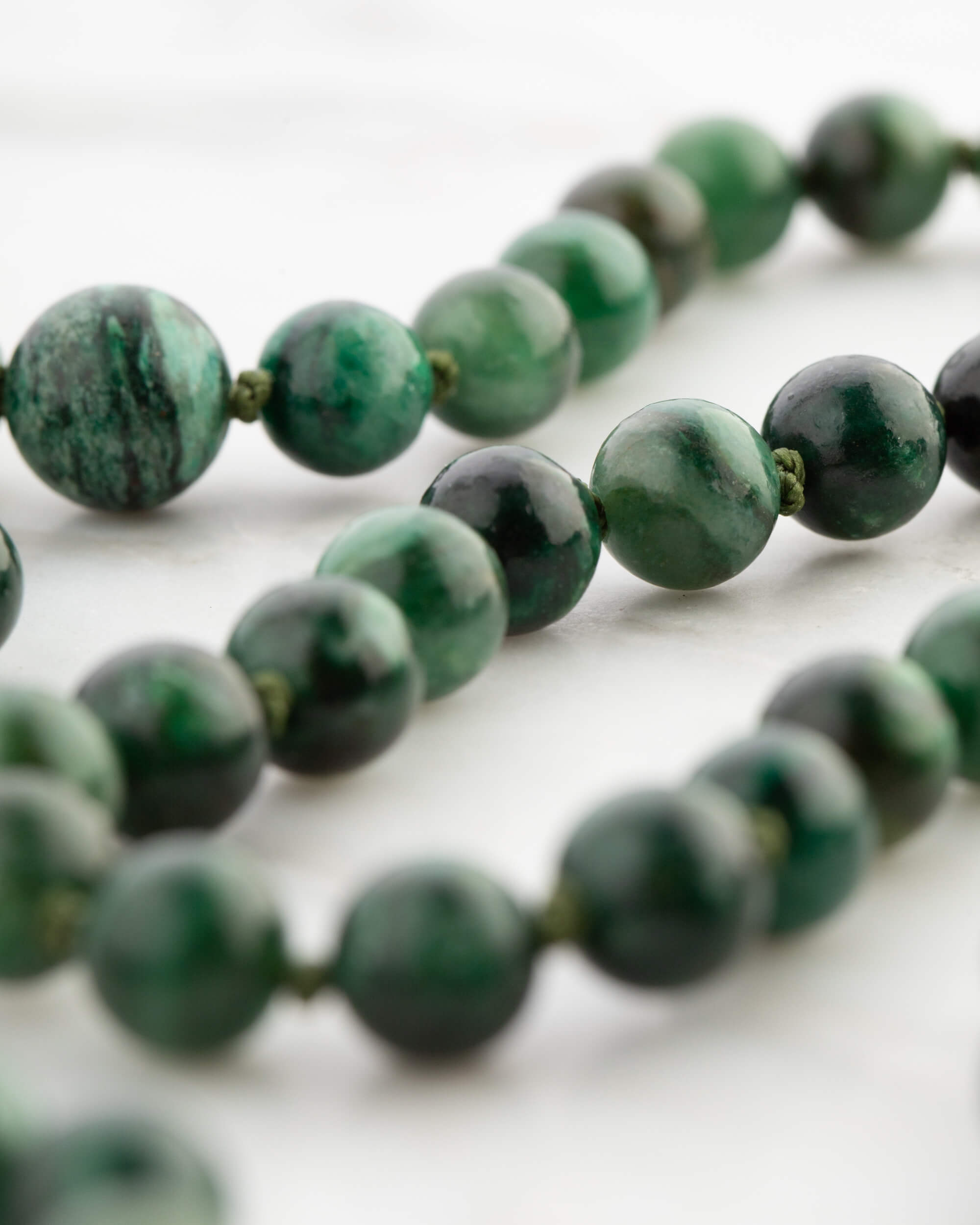 Codificador Doble Esmeralda en Matriz 90 Cuentas - Corazón Noble (Agesta)