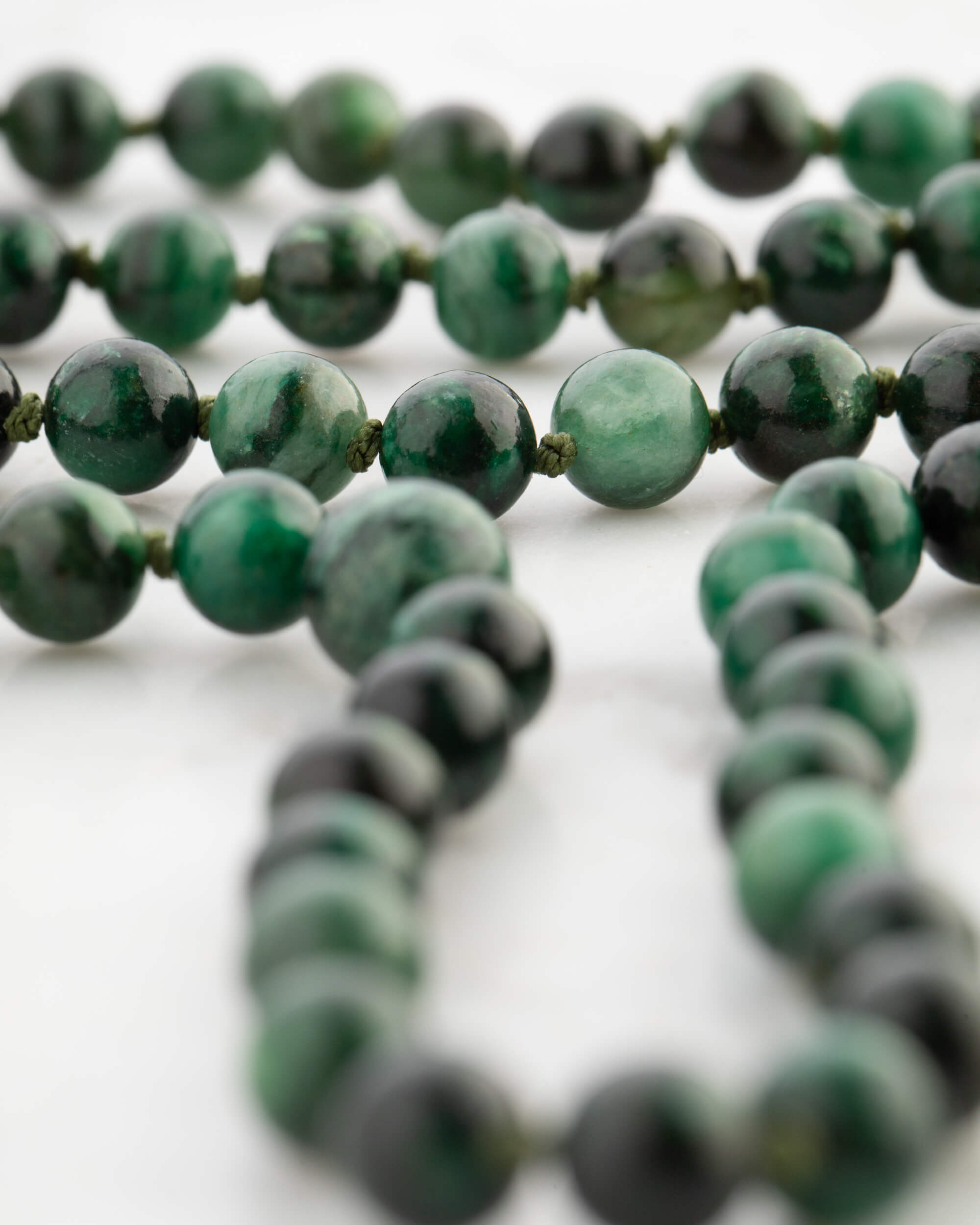 Codificador Doble Esmeralda en Matriz 90 Cuentas - Corazón Noble (Agesta)