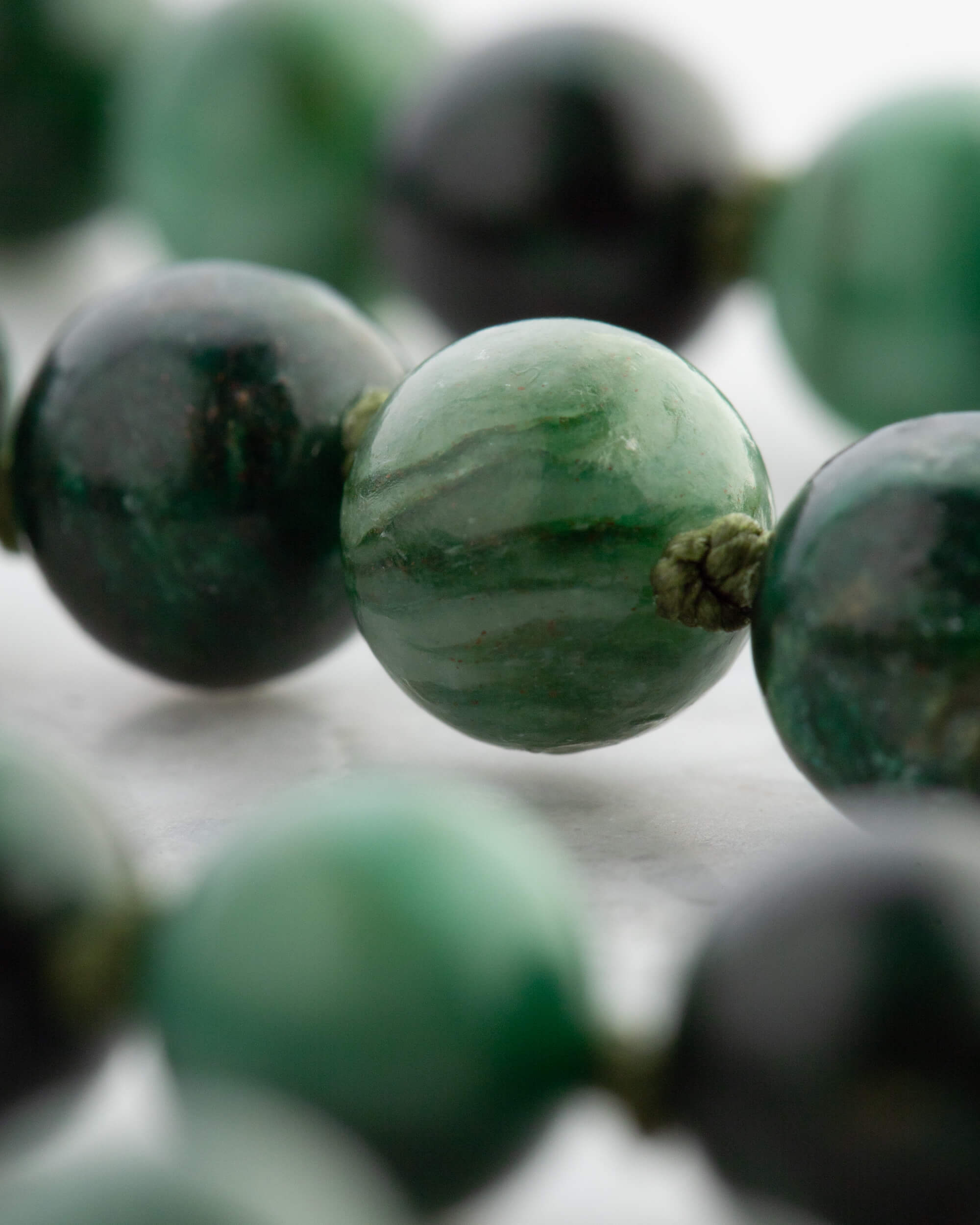 Codificador Doble Esmeralda en Matriz 90 Cuentas - Corazón Noble (Agesta)