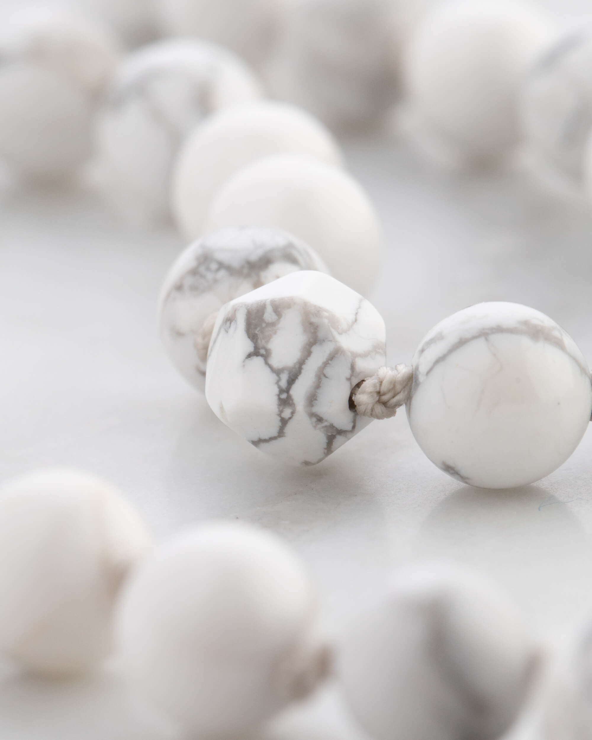 Codificador Doble Howlita 90 Cuentas - Silencio Mental y Calma (Agesta)