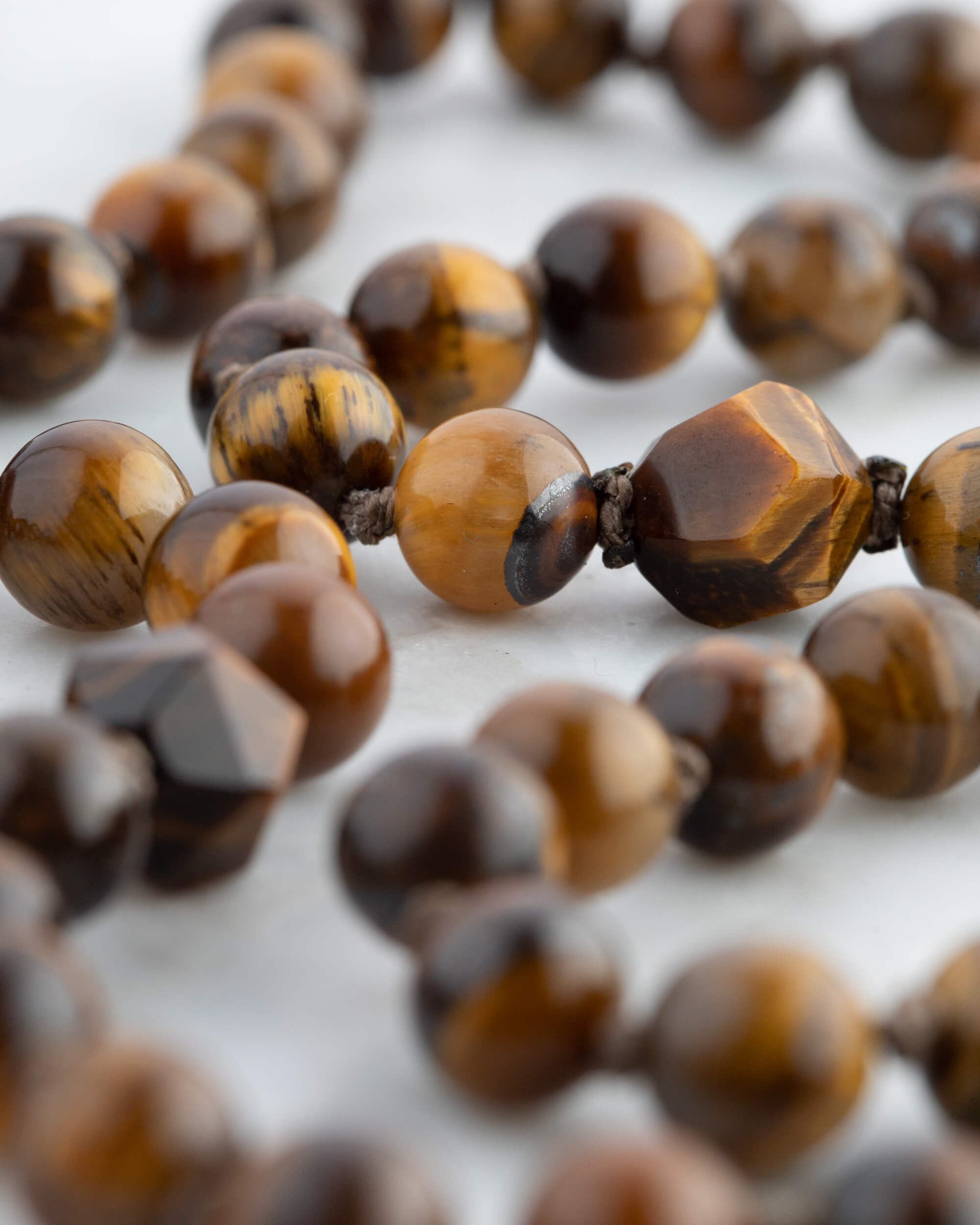 Codificador Doble Ojo de Tigre 90 Cuentas - Protección y Claridad (Agesta)