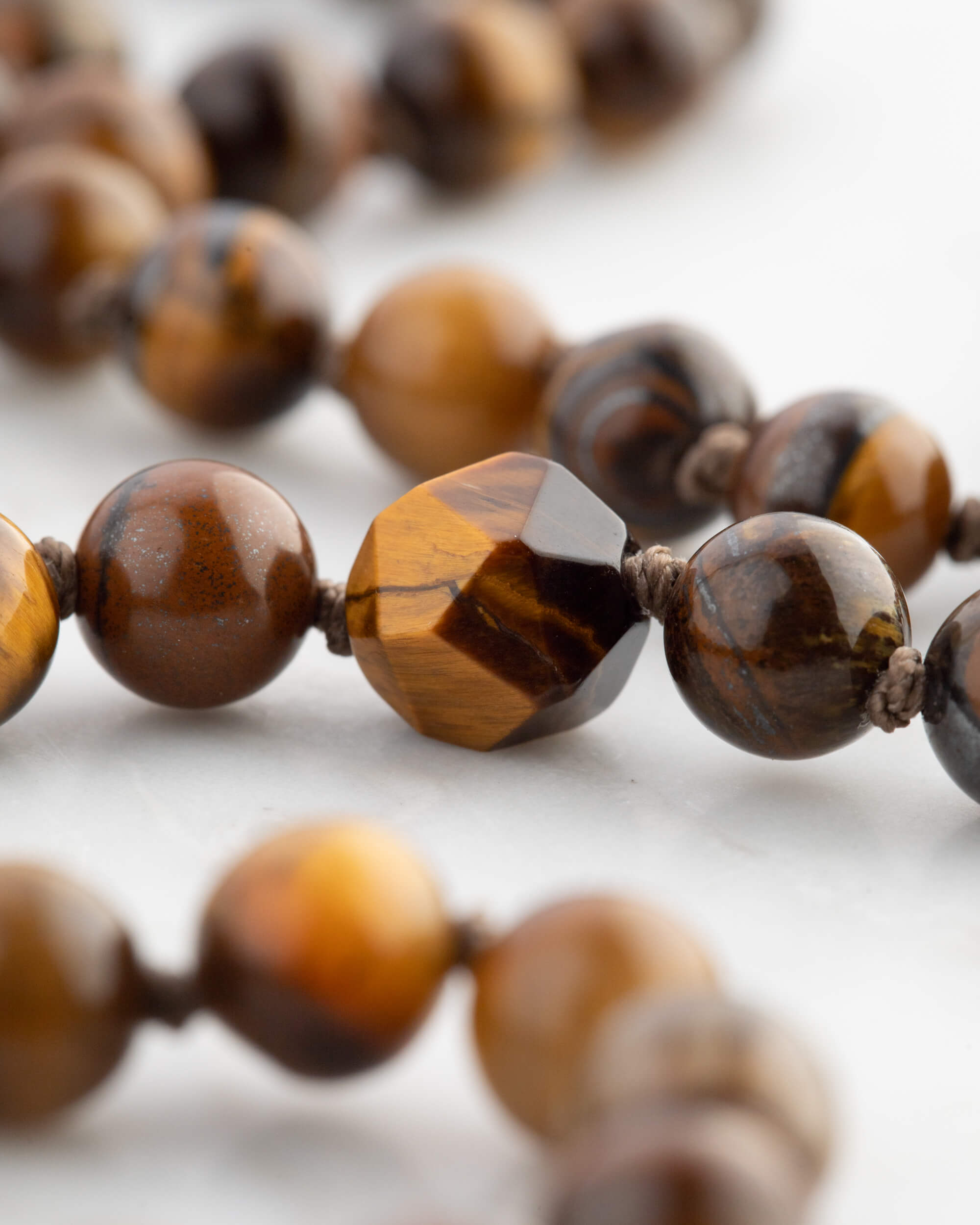 Codificador Doble Ojo de Tigre 90 Cuentas - Protección y Claridad (Agesta)