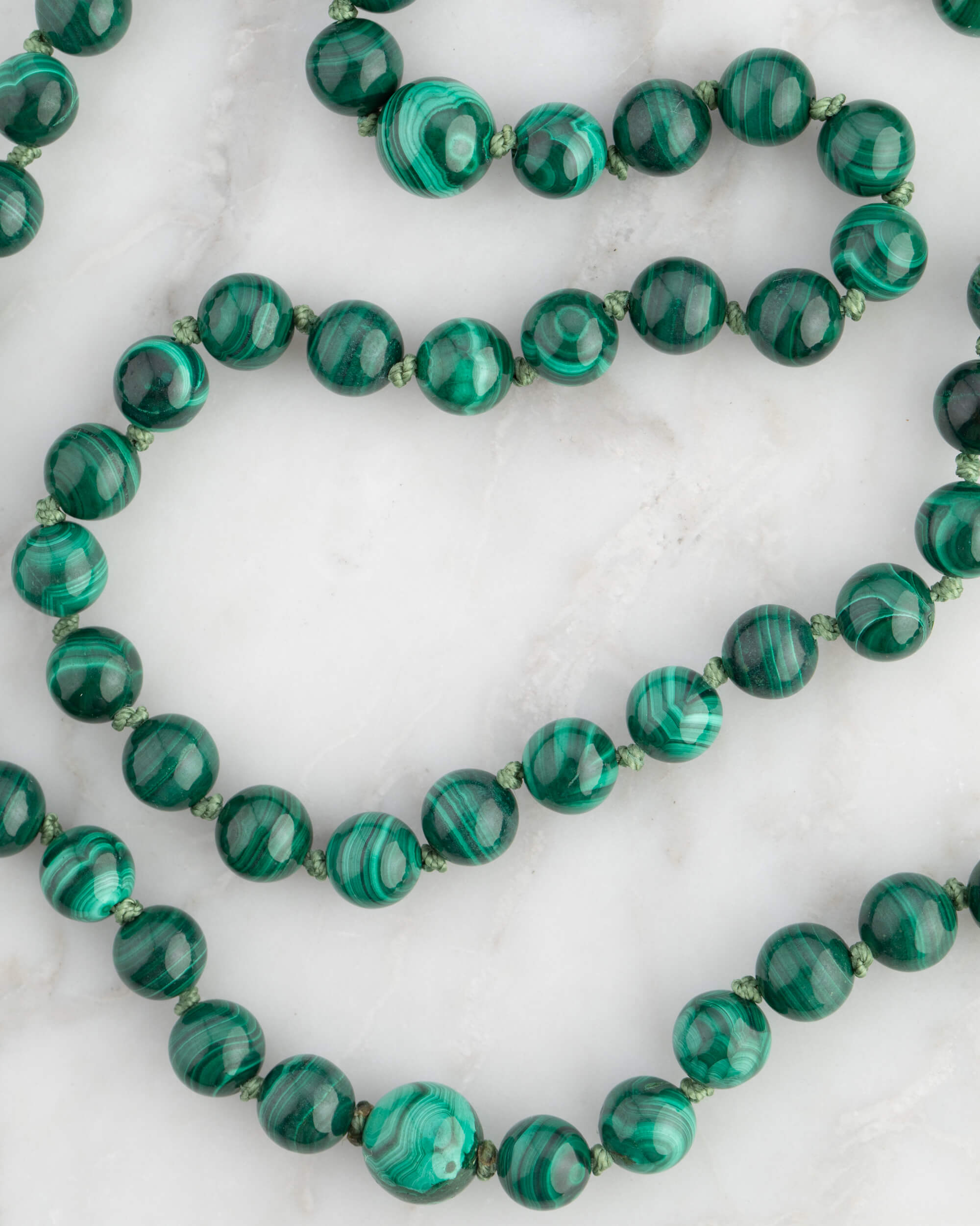 Codificador Doble Malaquita 90 Cuentas - Fuerza y Transformación (Agesta)