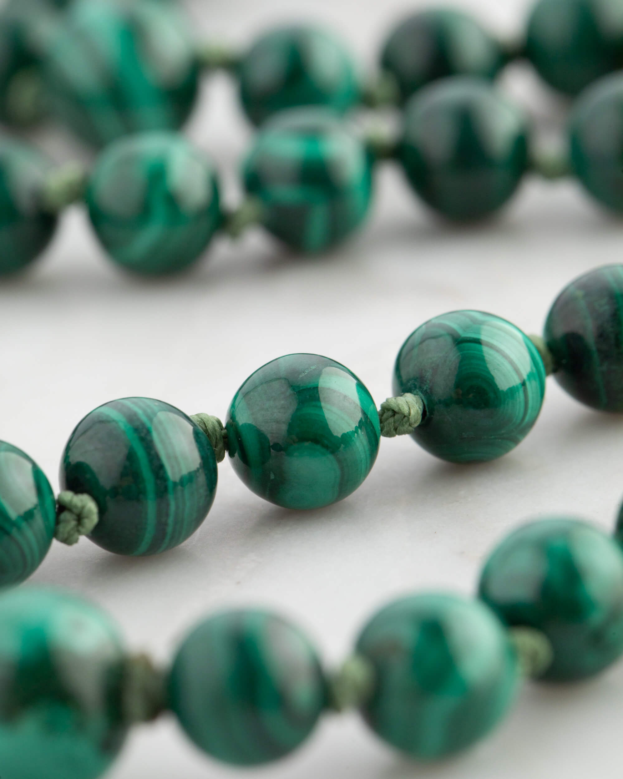 Codificador Doble Malaquita 90 Cuentas - Fuerza y Transformación (Agesta)