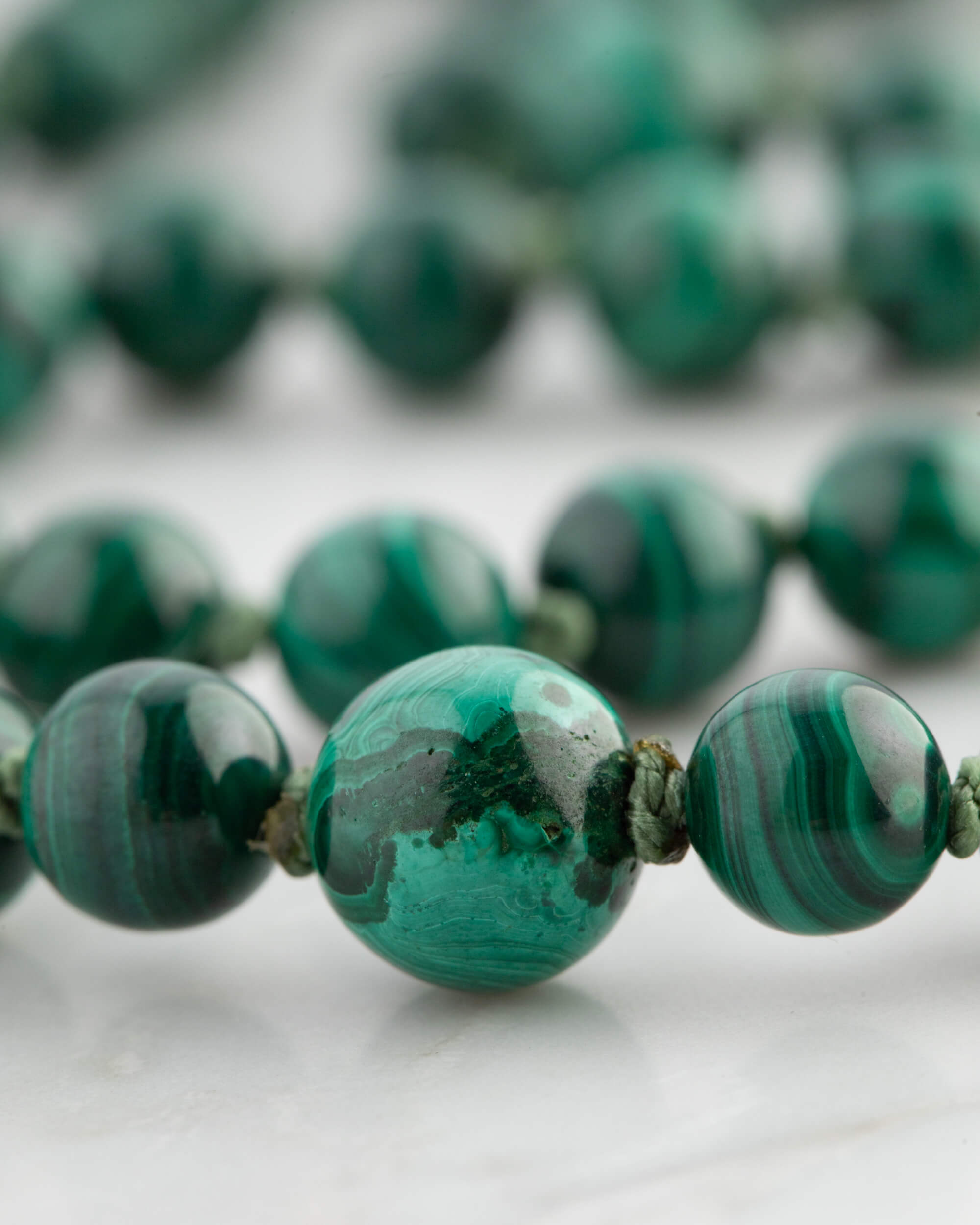 Codificador Doble Malaquita 90 Cuentas - Fuerza y Transformación (Agesta)