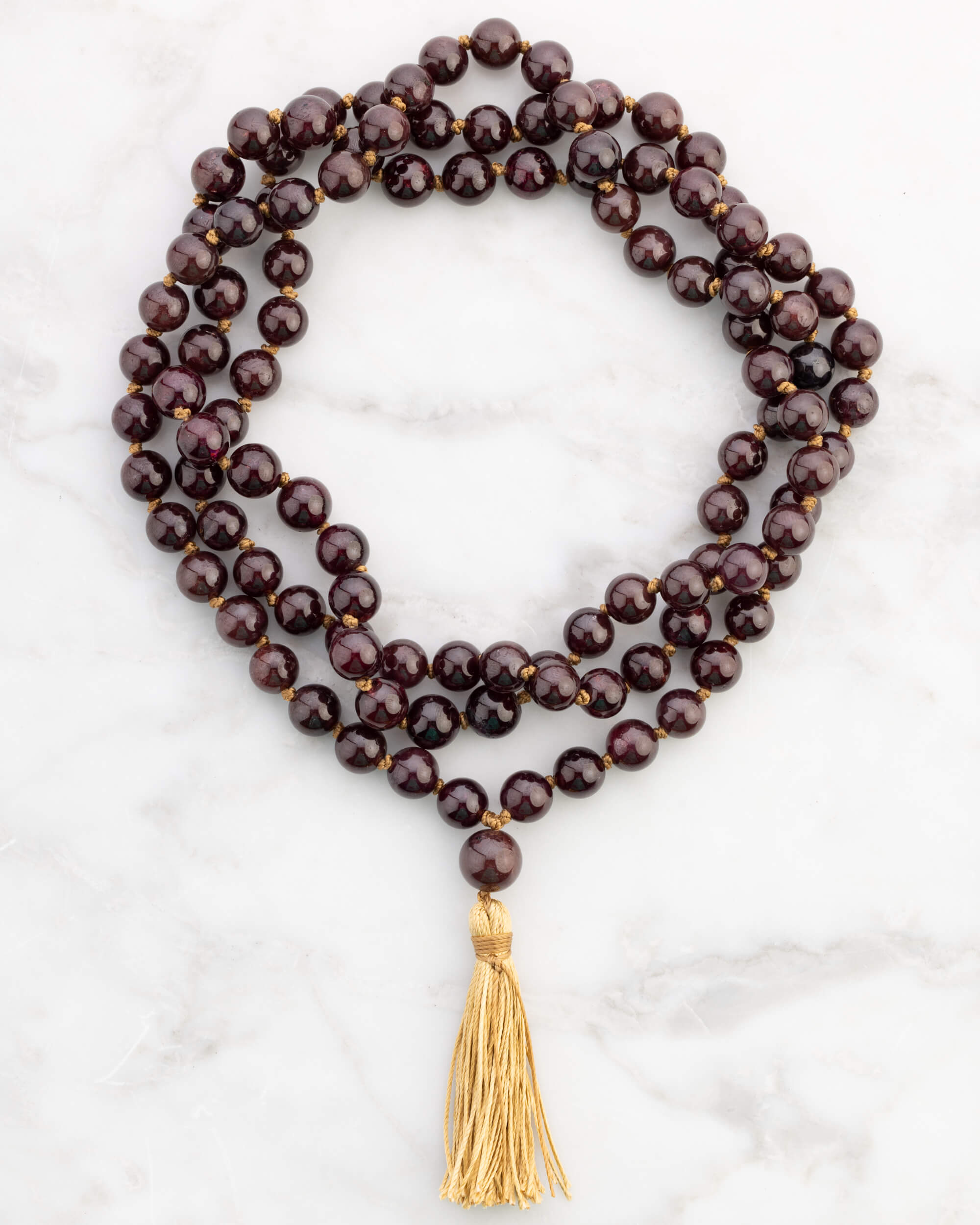 Japa Mala de Granate Estrella (7.5 mm)