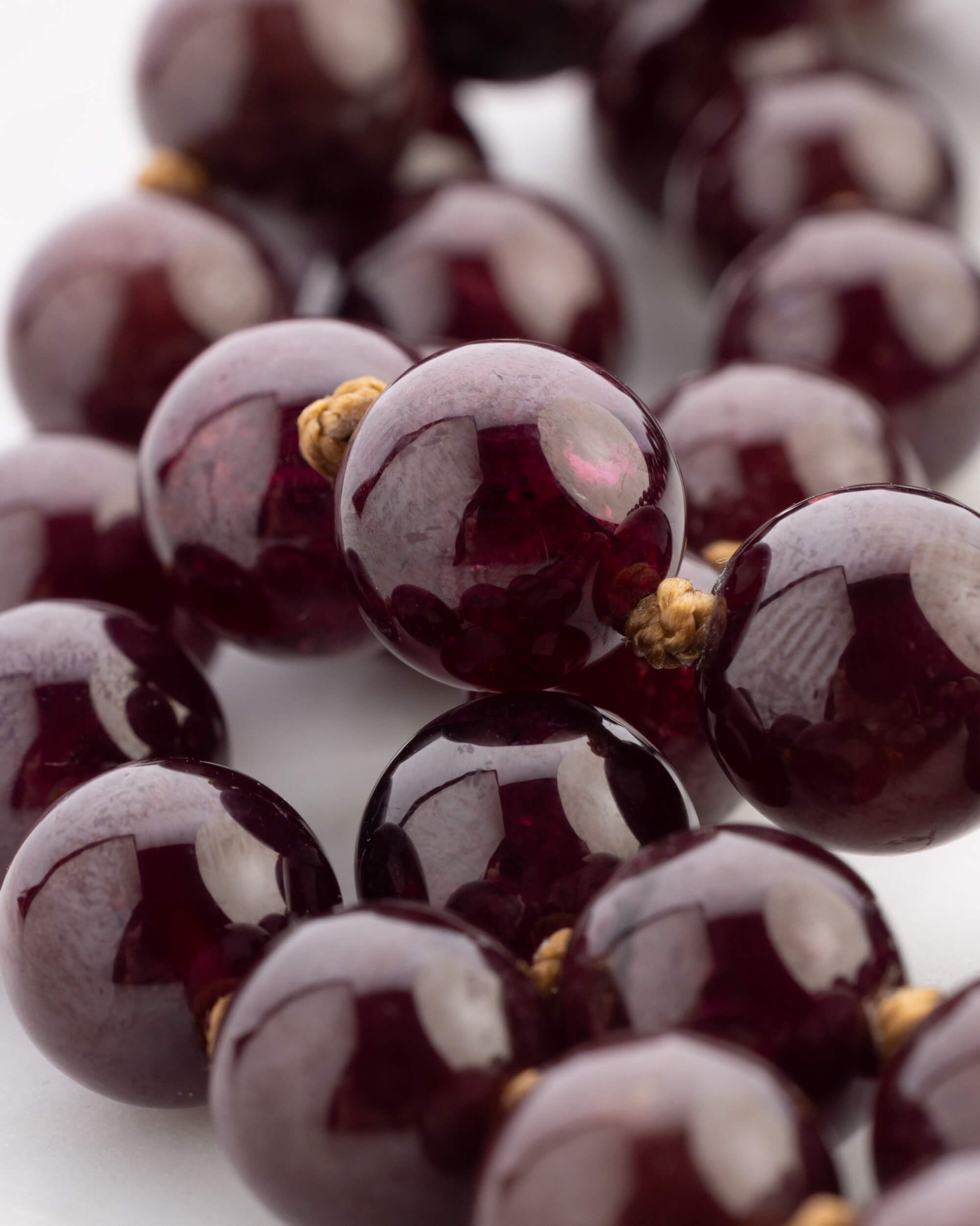 Japa Mala de Granate Estrella (7.5 mm)