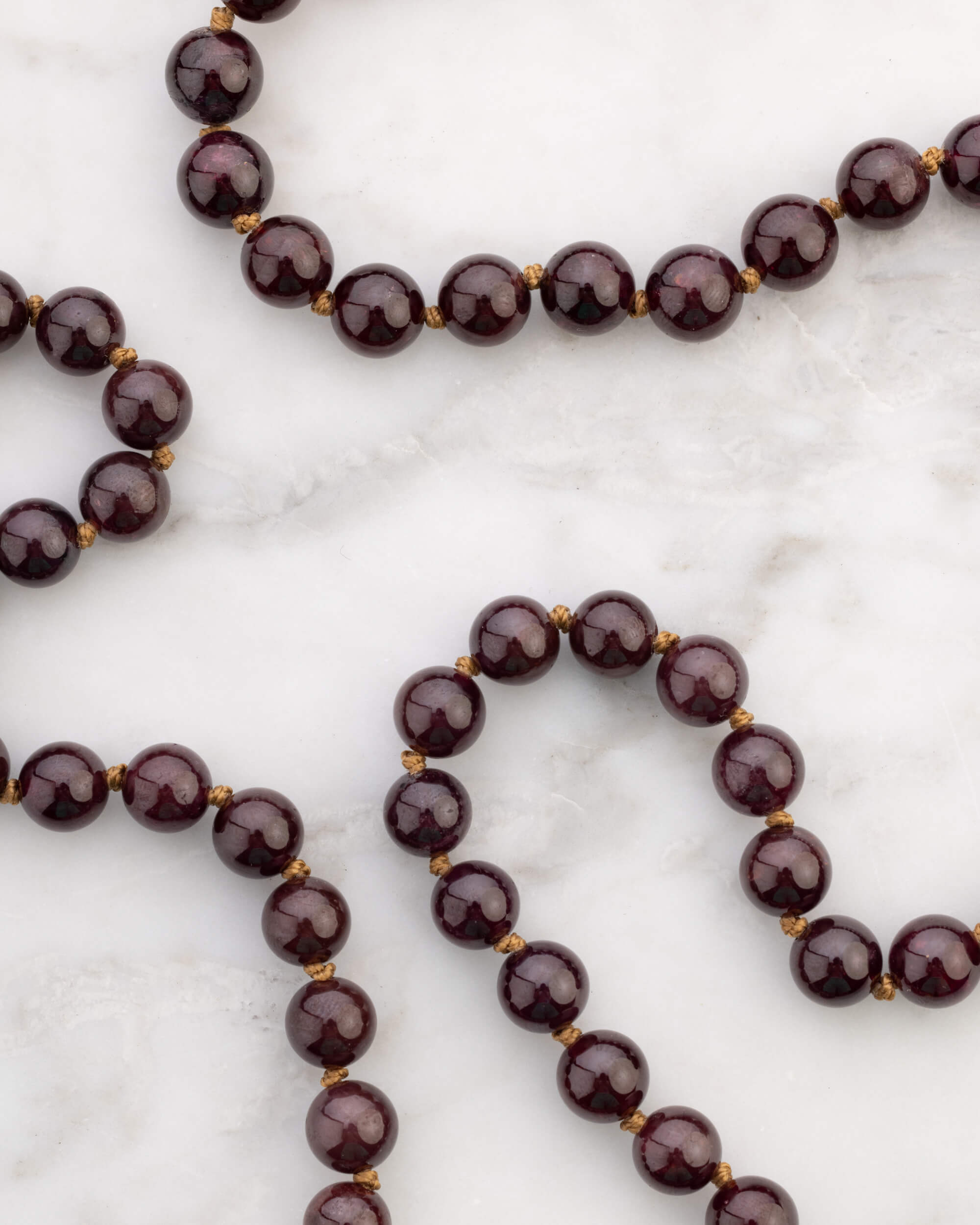 Japa Mala de Granate Estrella (7.5 mm)