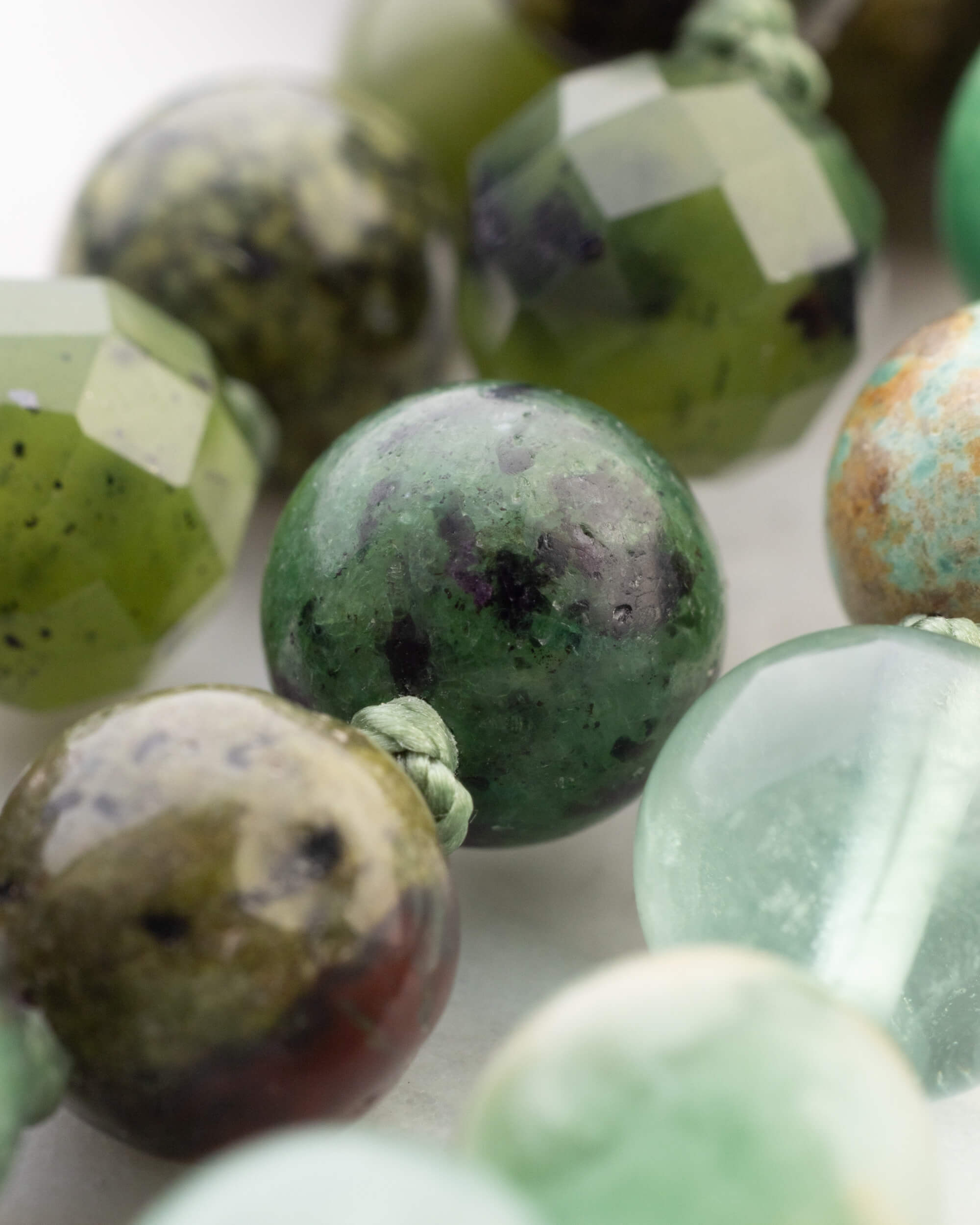 Japa Mala "Corazón" 108 Cuentas - Sanación y Amor Enraizado