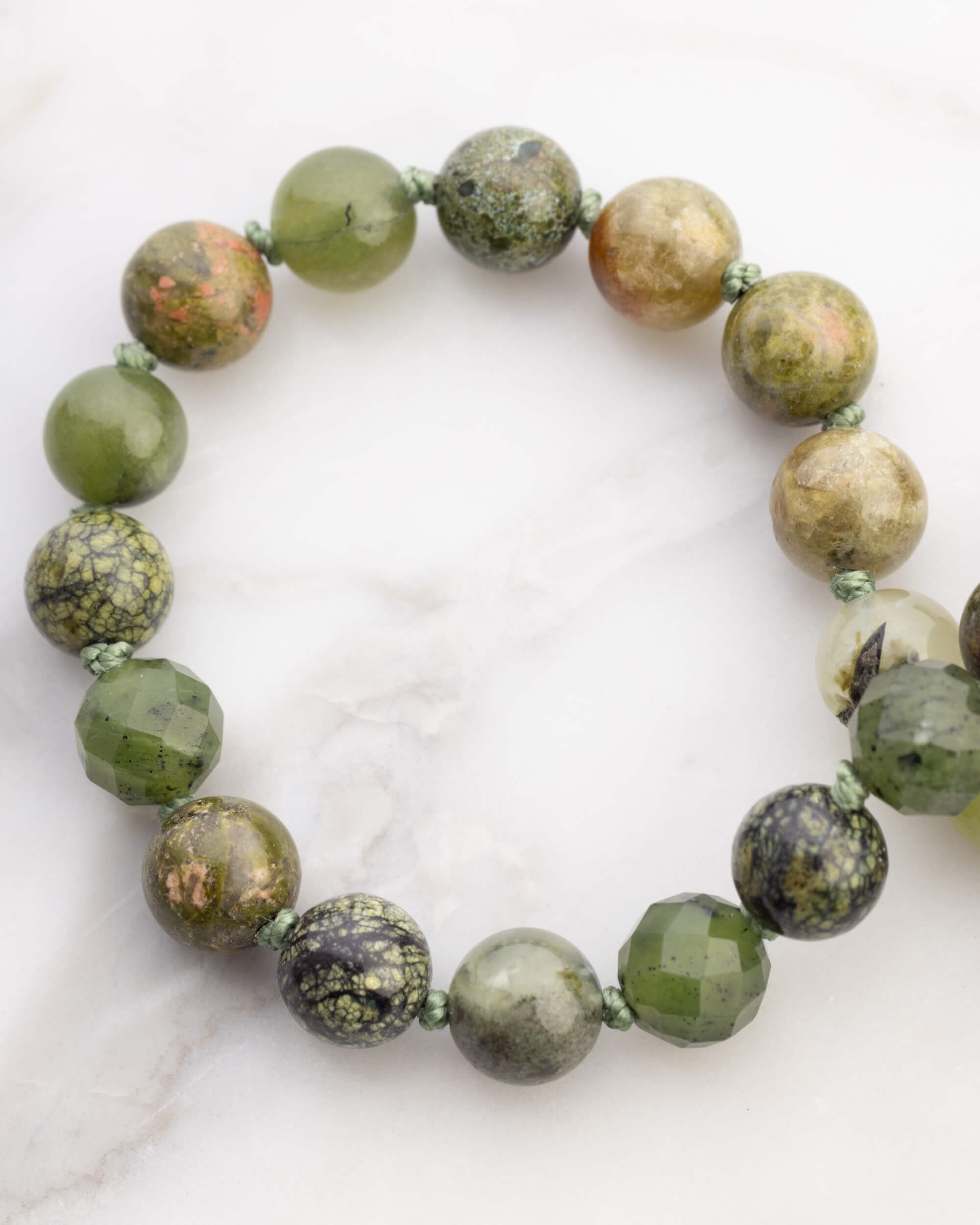 Japa Mala "Corazón" 108 Cuentas - Sanación y Amor Enraizado