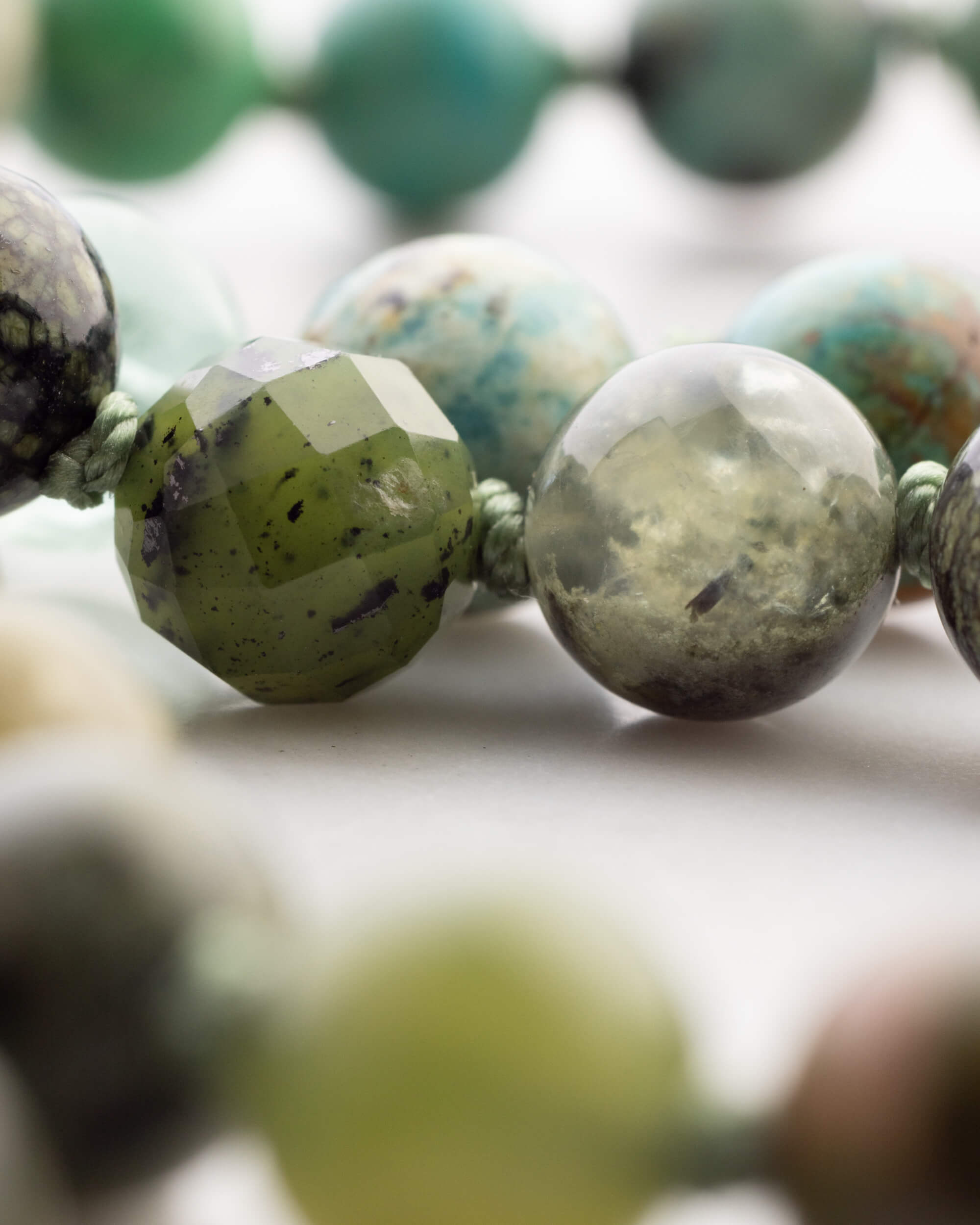 Japa Mala "Corazón" 108 Cuentas - Sanación y Amor Enraizado