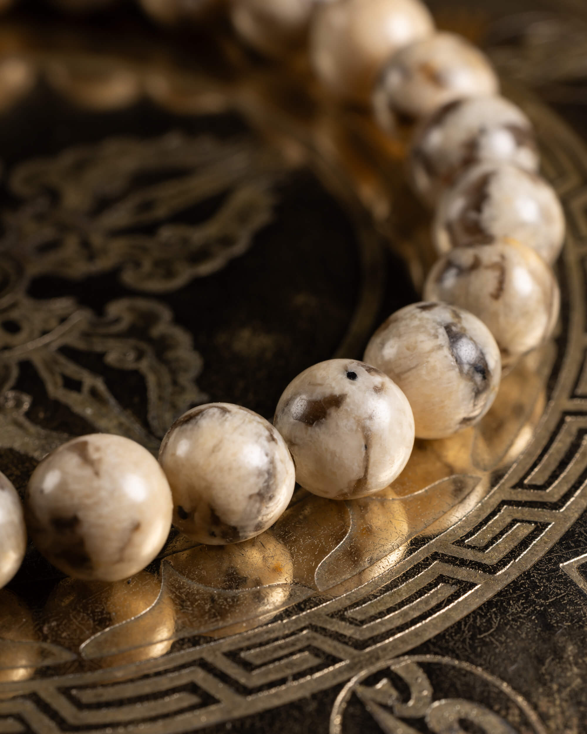 Pulsera de Jaspe Feldespato 8 mm - Estructura y Claridad