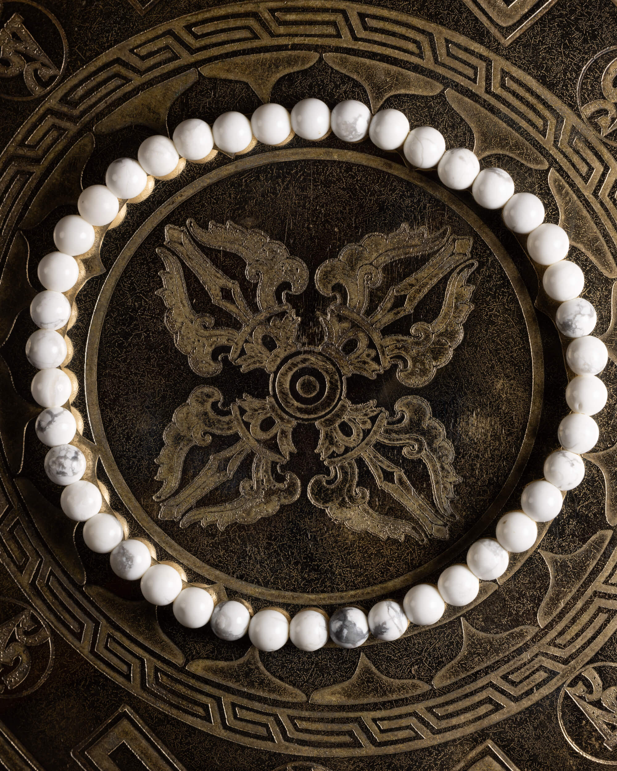 Pulsera de Howlita (4 mm)