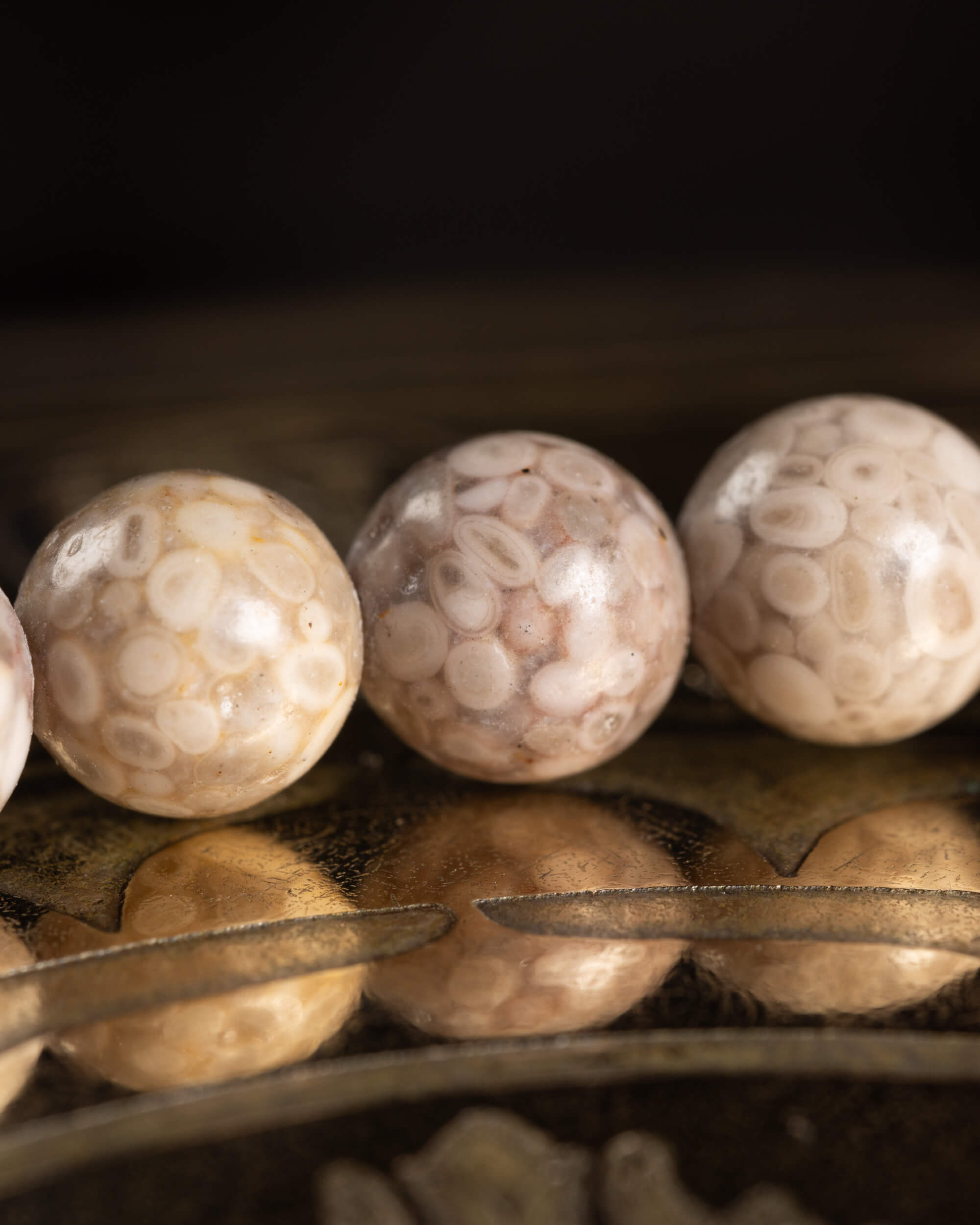 Pulsera de Maifanita 6 mm - Anclaje y Reparación Suave