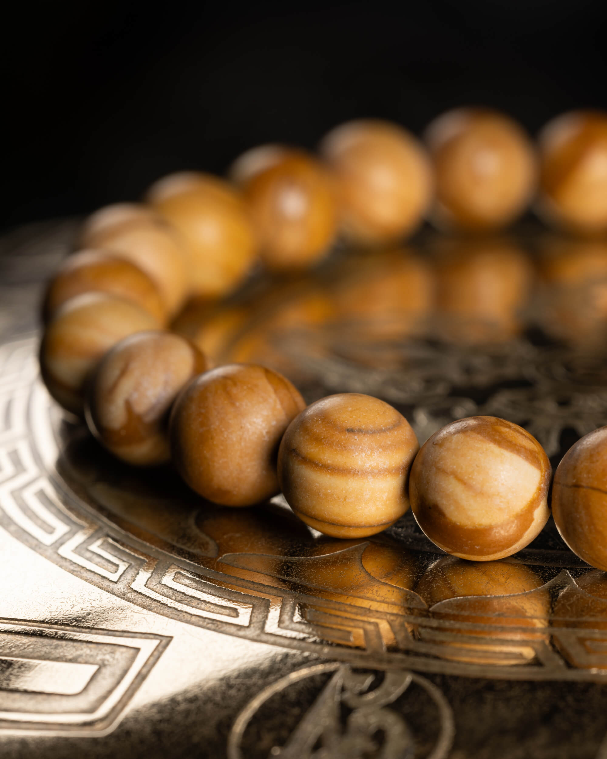 Pulsera de Jaspe Madera 8 mm - Presencia y Raíz Serena