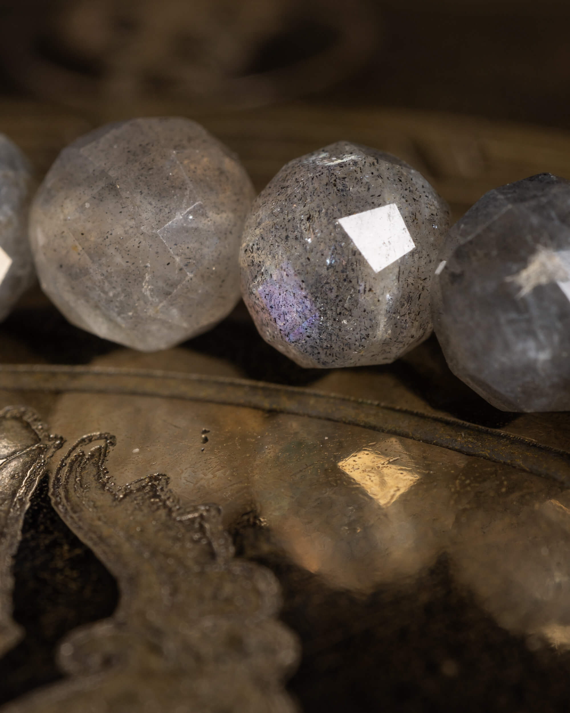 Pulsera de Labradorita Facetada 6 mm - Intuición Clara y Magia