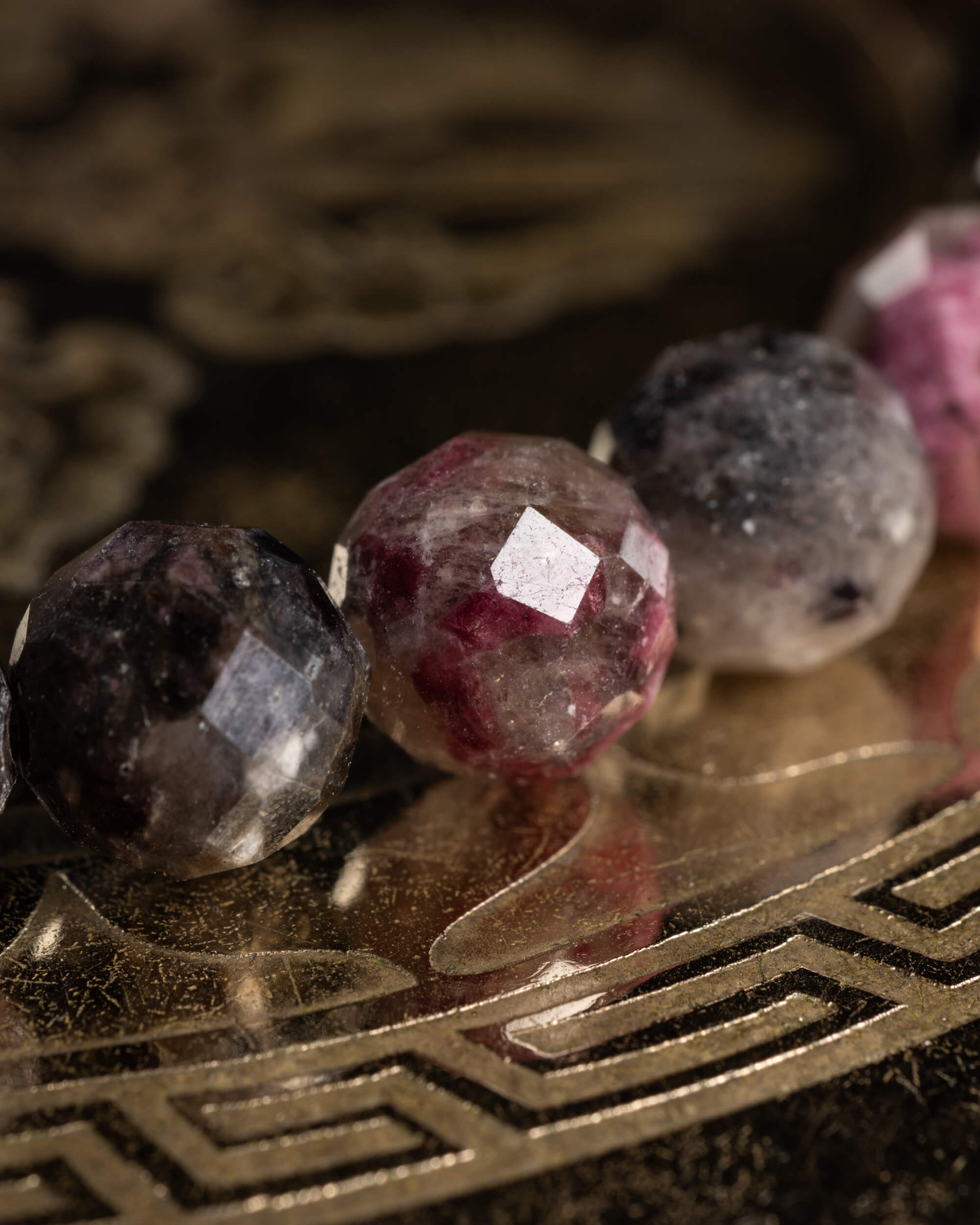 Pulsera de Turmalina Multicolor Facetada 8 mm - Corazón Protegido y Radiante