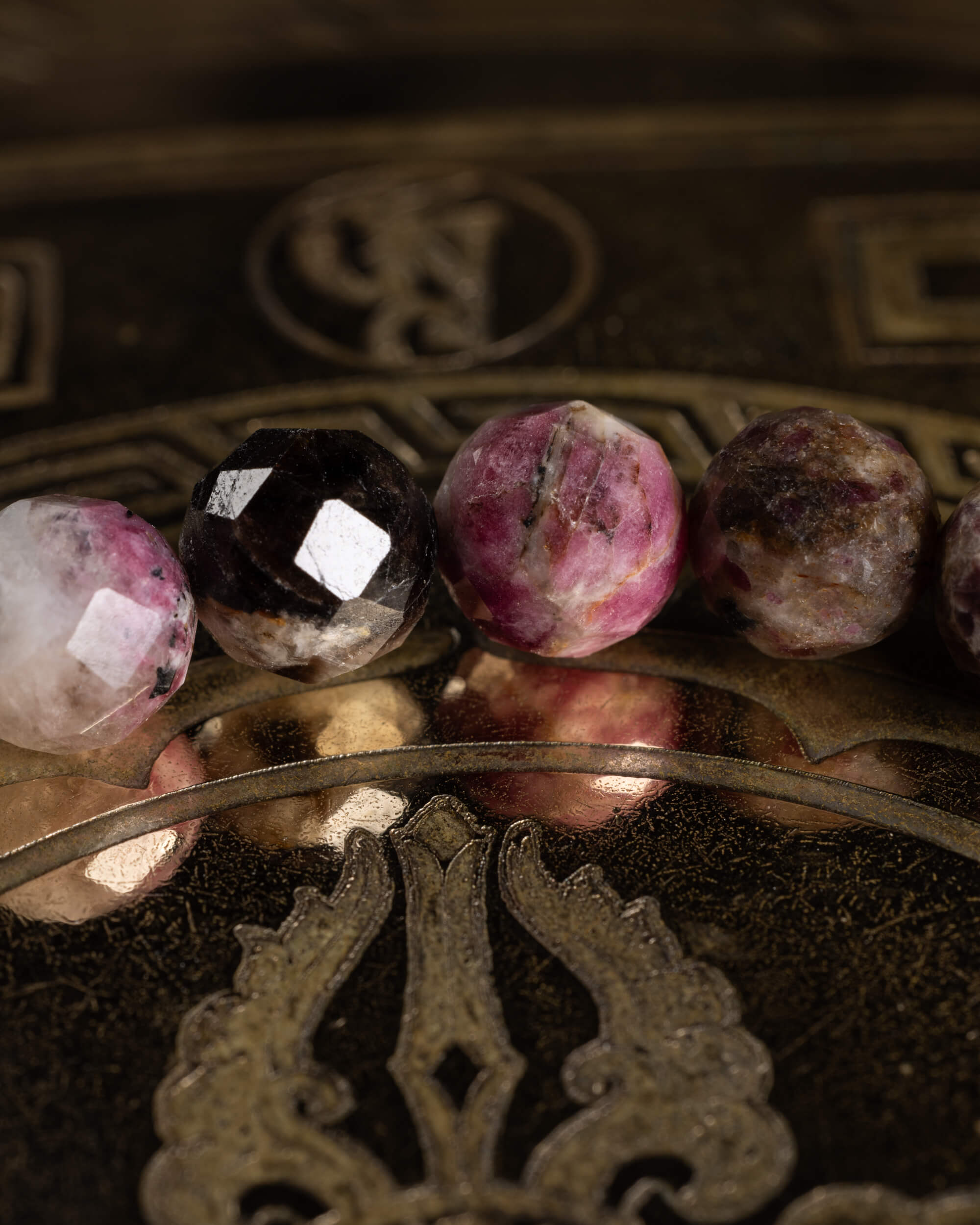 Pulsera de Turmalina Multicolor Facetada 8 mm - Corazón Protegido y Radiante