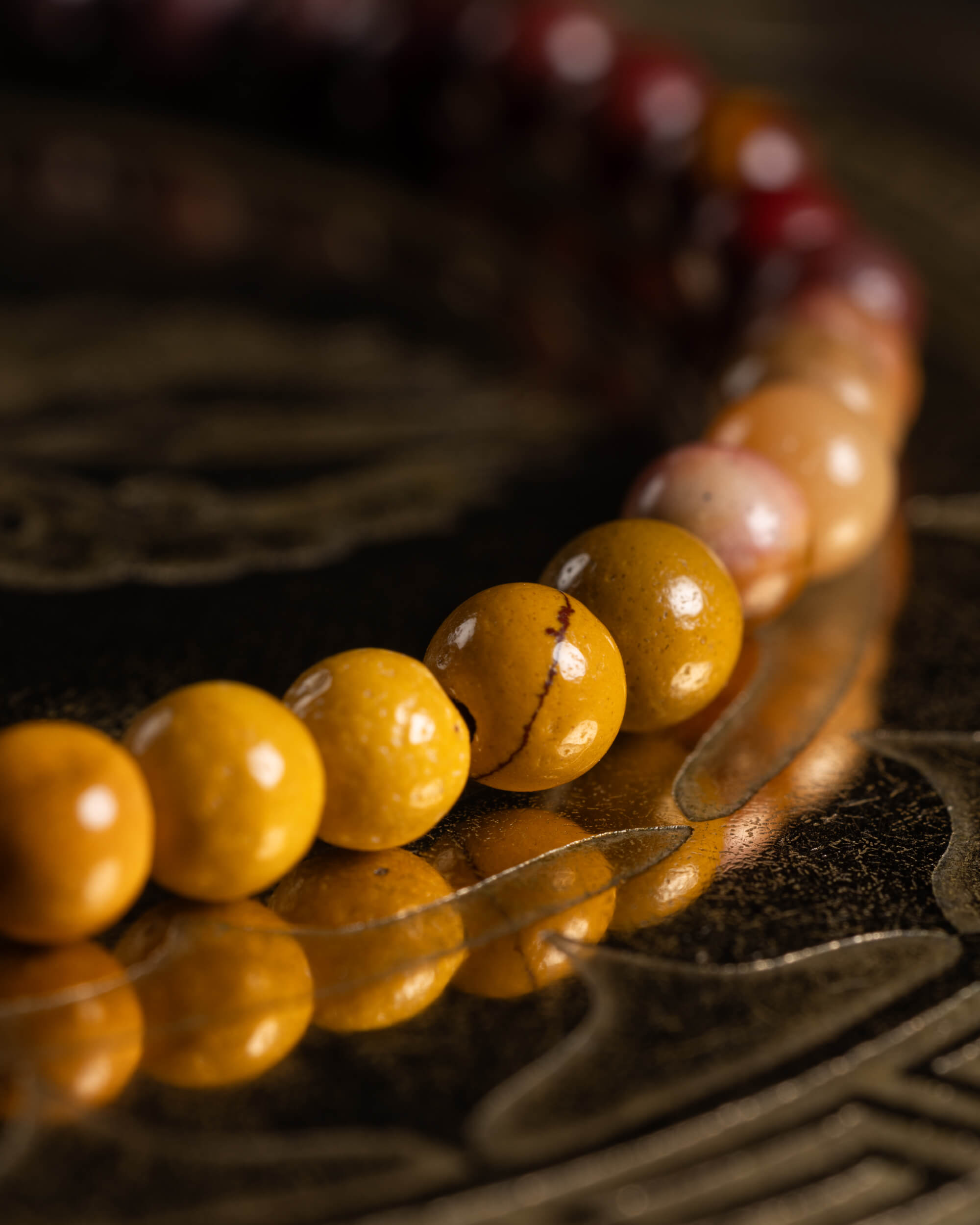 Pulsera de Jaspe Mokaita 4 mm - Ritmo Propio y Firmeza Suave (Degradado)