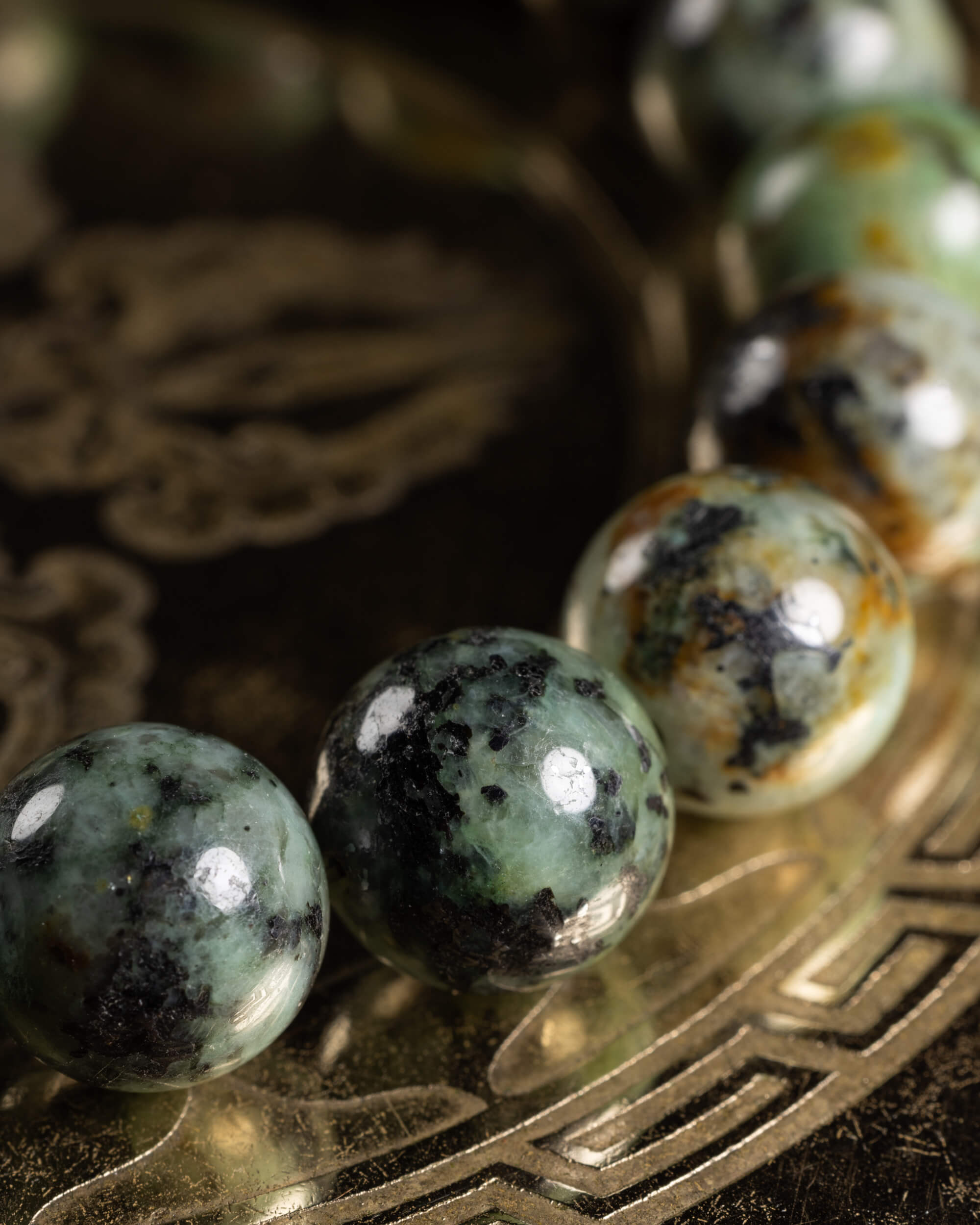 Pulsera de Turquesa Africana 10 mm - Expresión Plena y Serenidad