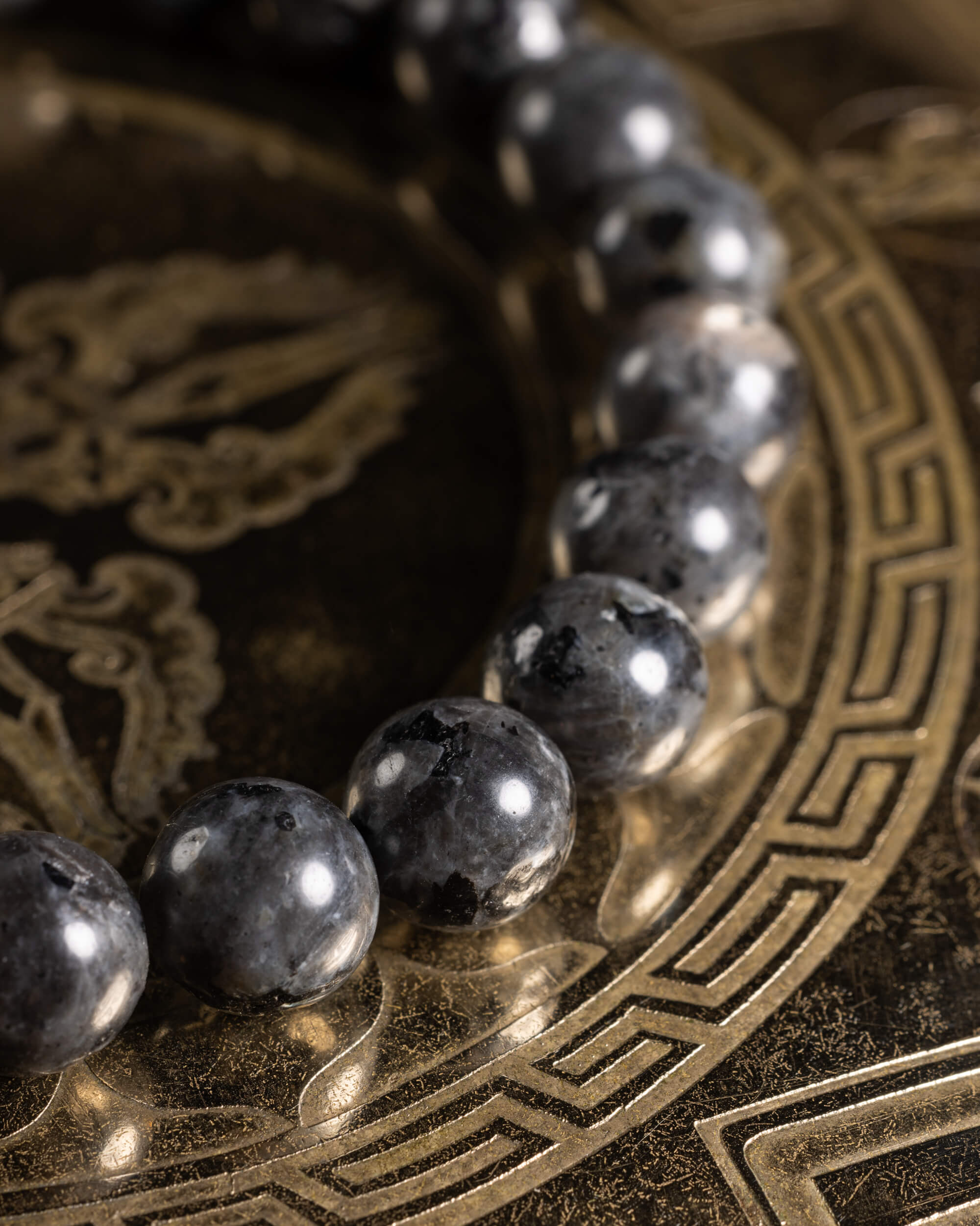 Pulsera de Larvikita 8 mm - Visión Profunda y Arraigo