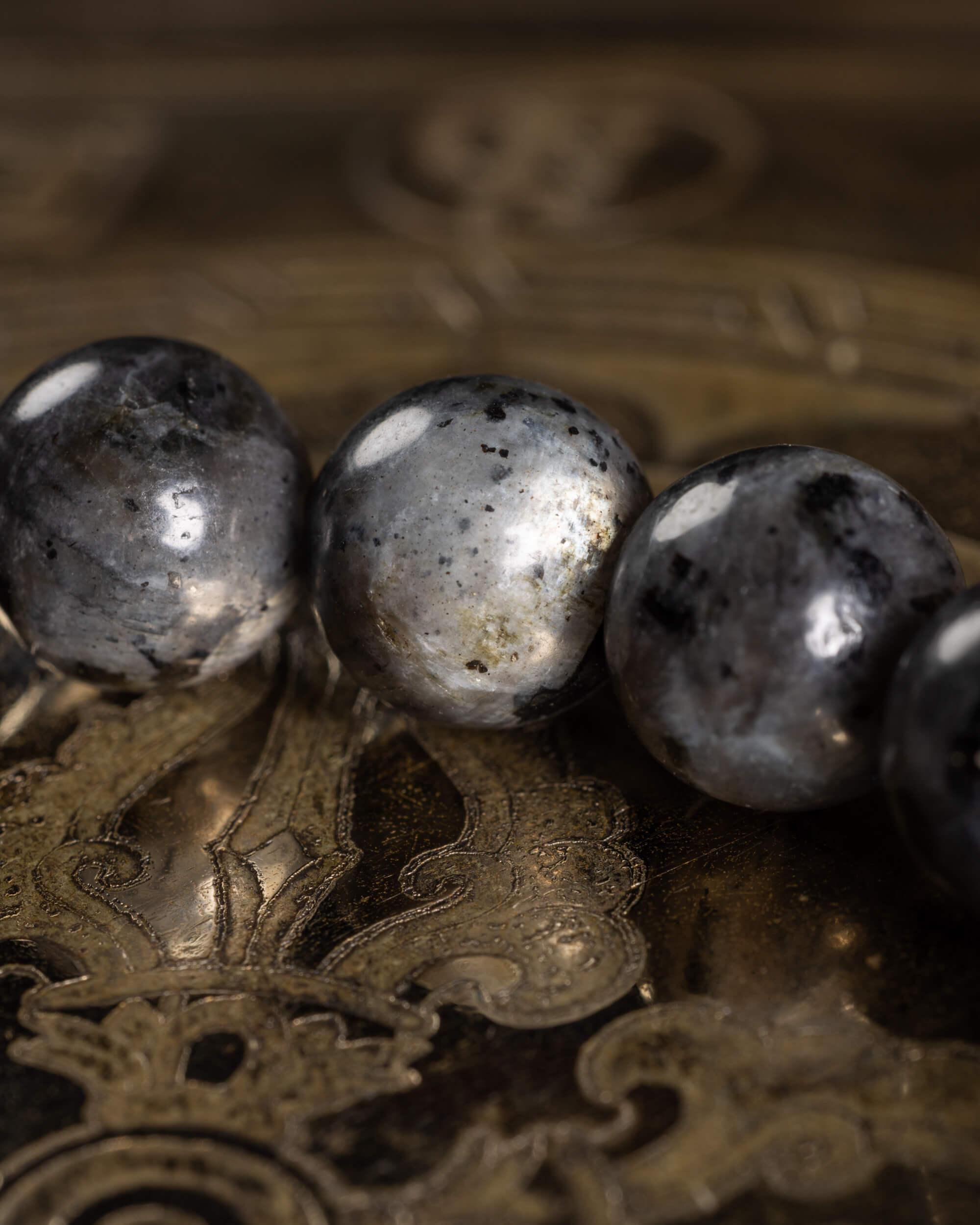 Pulsera de Larvikita 8 mm - Visión Profunda y Arraigo