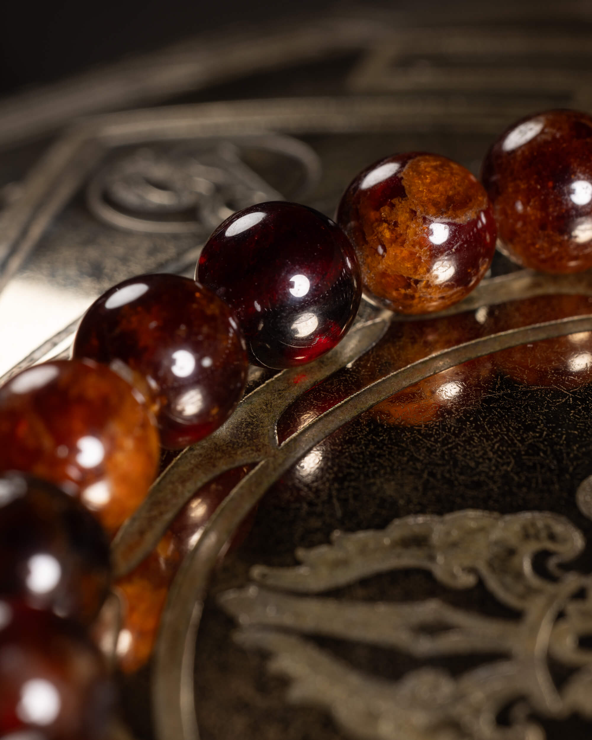 Pulsera de Granate Espesartina 8 mm - Deseo y Poder Personal